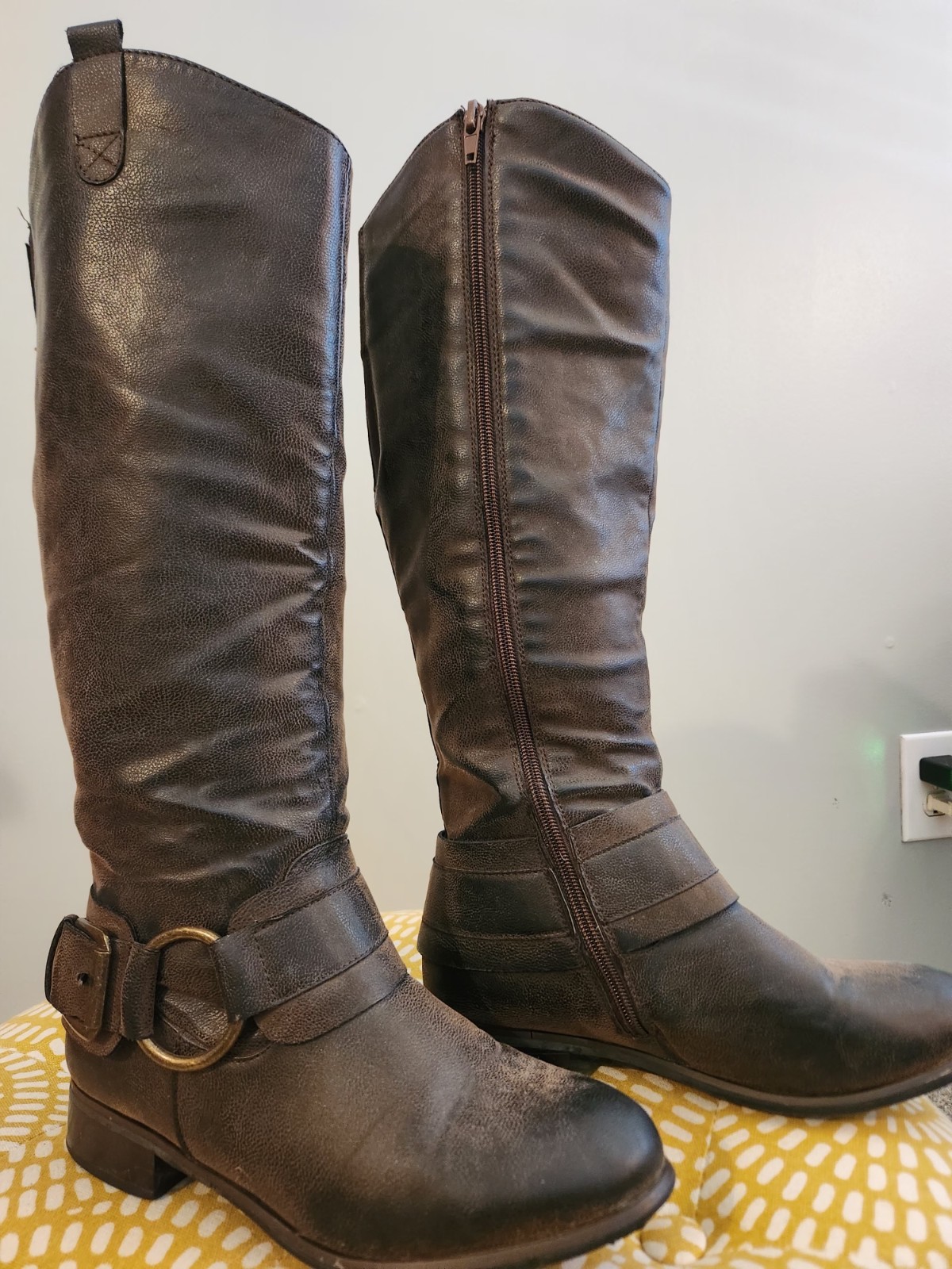 Peter Dumas Women’s Brown Knee High Riding Boots Zip Buckle Round Toe Sz 7
