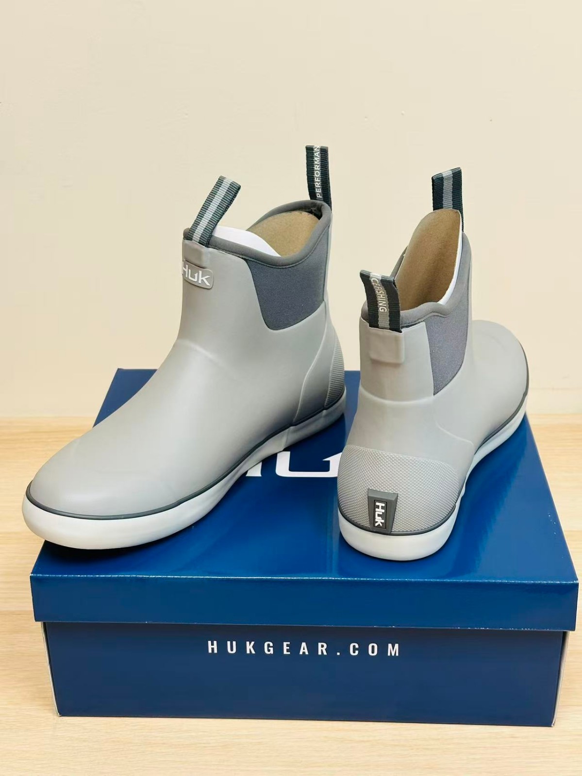 HUK Boots, Rogue Wave Boots, Fishing, Men’s US Size 9, 10, 11, 12, 13, Brand NEW