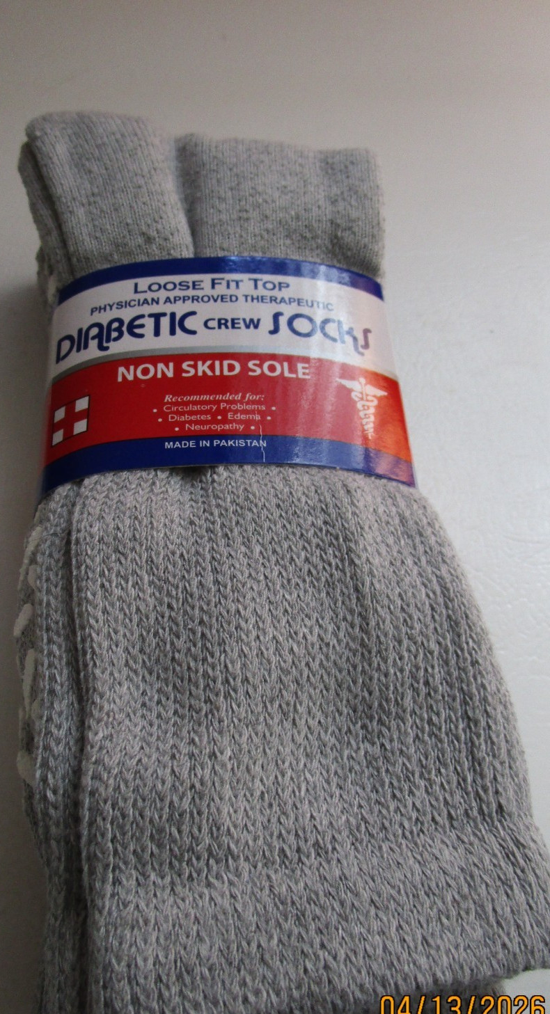 New Rodex Diabetic Crew Socks Non skid Sole Men 10-13 Shoe 7-13 Cotton Poly Elas