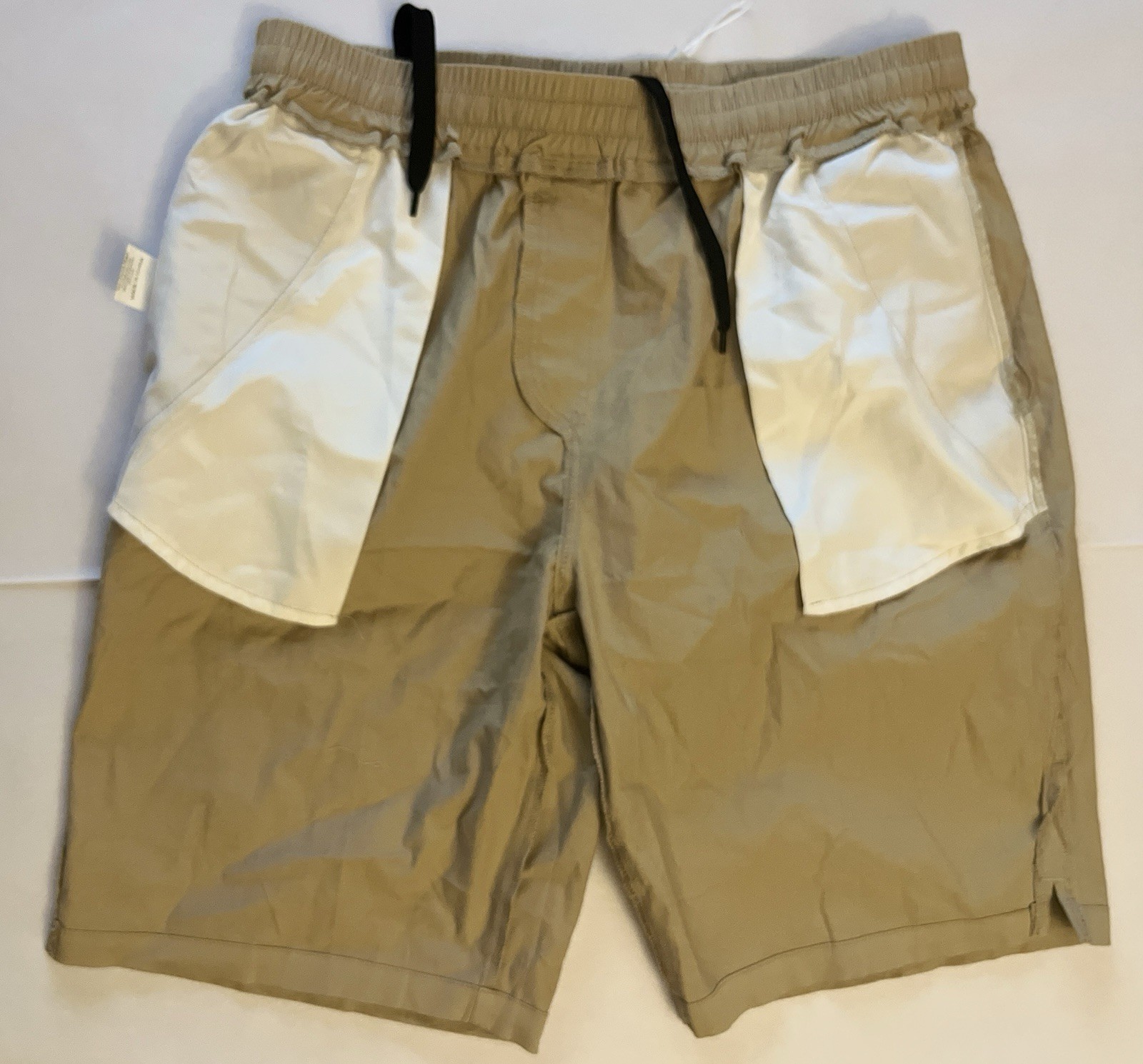 COOFANDY Men’s Chino Shorts Khaki Drawstring Elastic Waist Size Medium NWOT