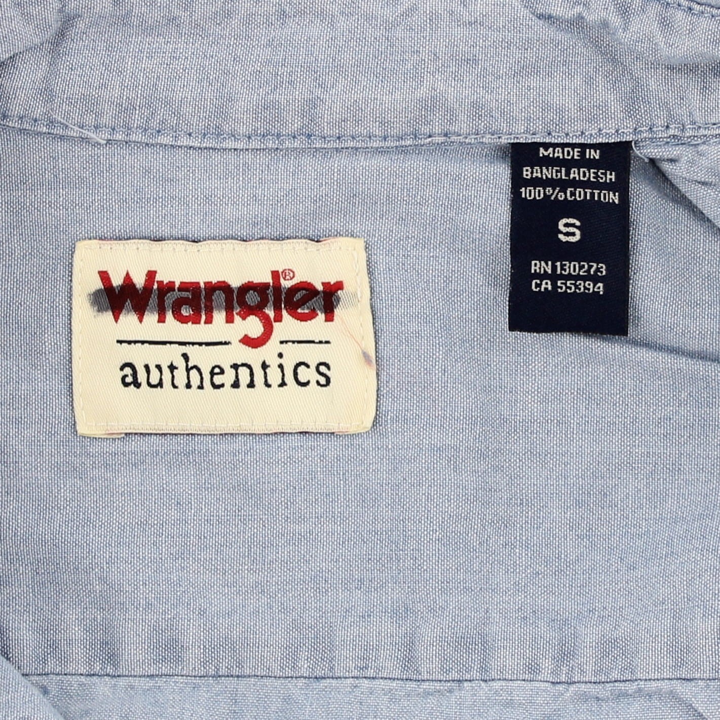 Wrangler Authentic Men’s Shirt Button-up Short Sleeve, 2-Button Down Pockets