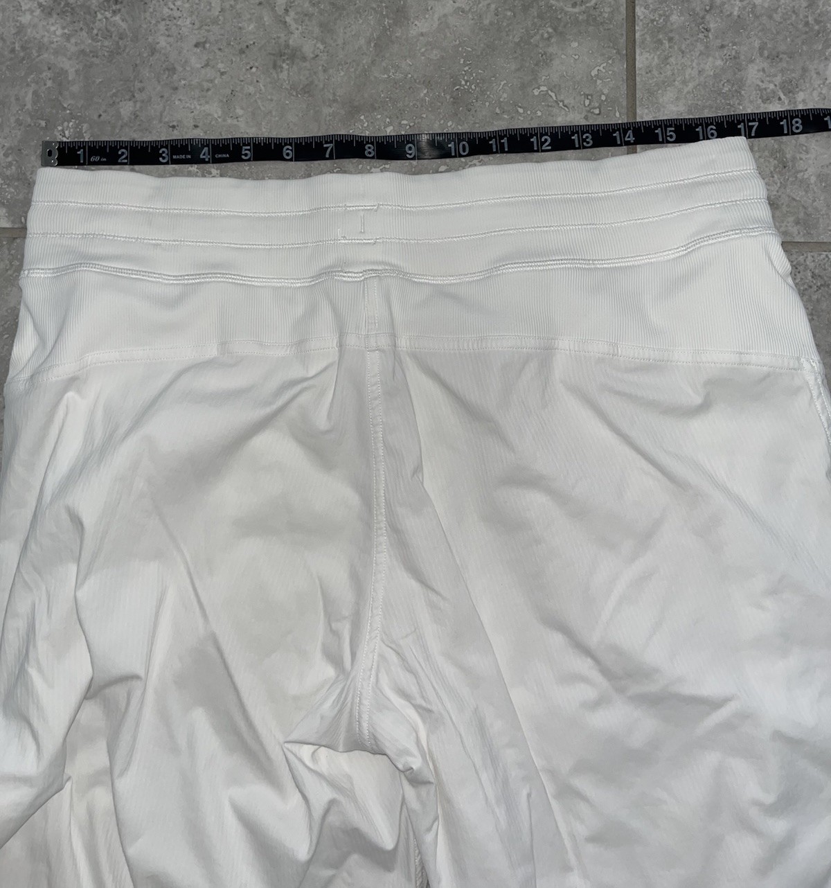 Lululemon Dance Studio Mid Rise Jogger Full Length Pants Travel White Womens 12