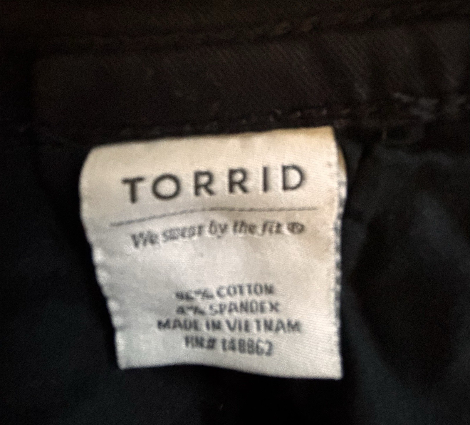 Torrid Black Cotton Blend Stretch Jeans Solid Flat Front Button Zip