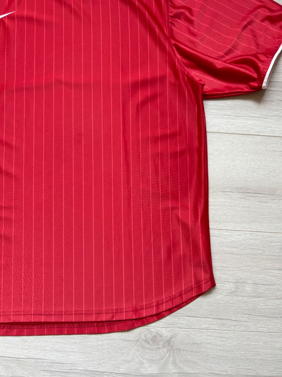 Nike T-Shirt Men’s Red Sport Training Soft Tee Size XL Short Sleeves Crew Neck