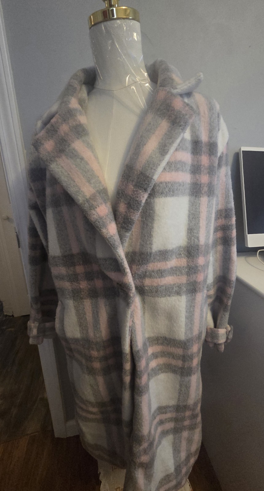Haute Monde Women’s Gray Pink White Plaid Button Front Long Overcoat Size L