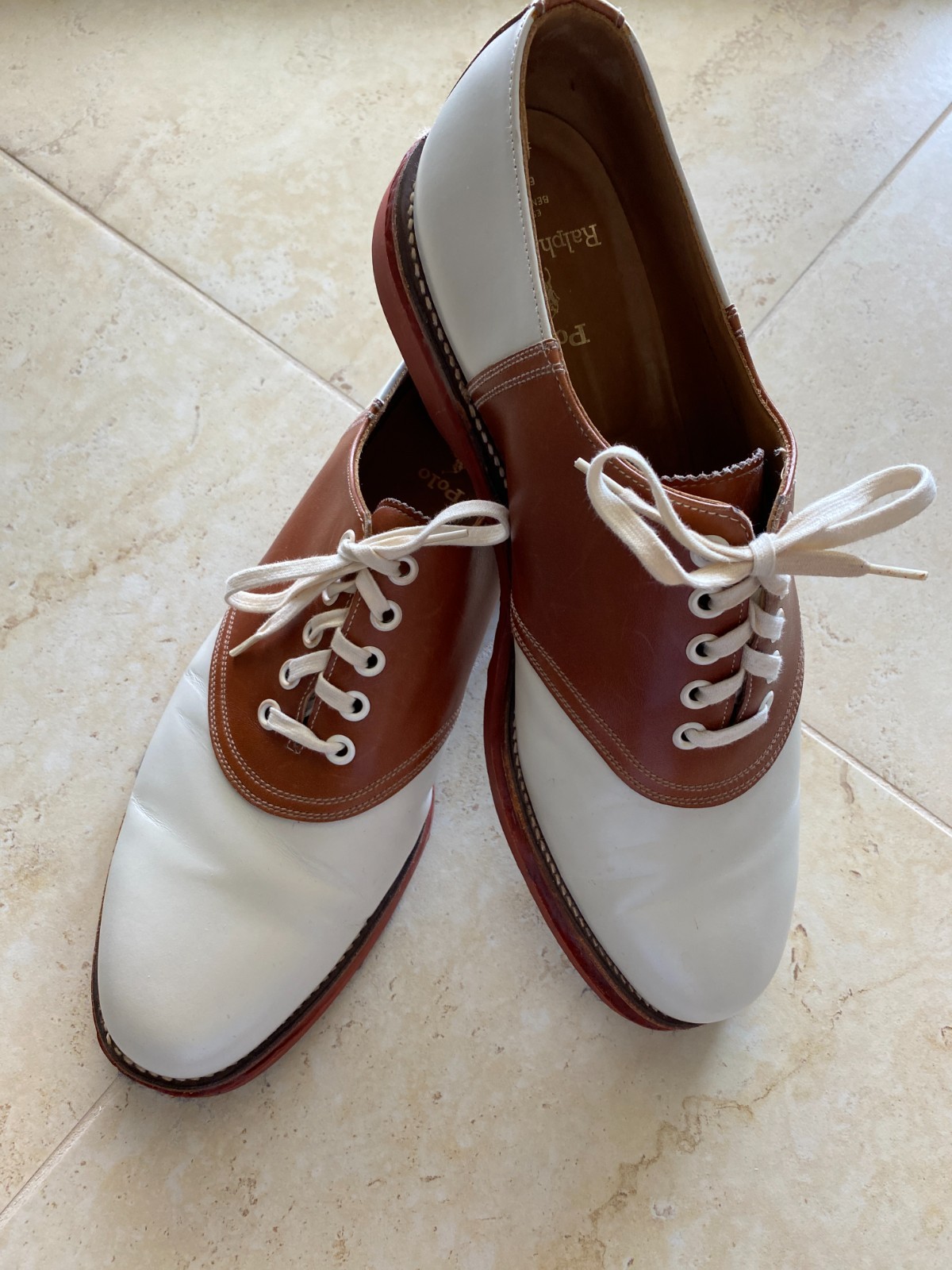Men’s Polo Saddle Shoes. Size 10.5 D. Bench Made in England. Excellent Condition