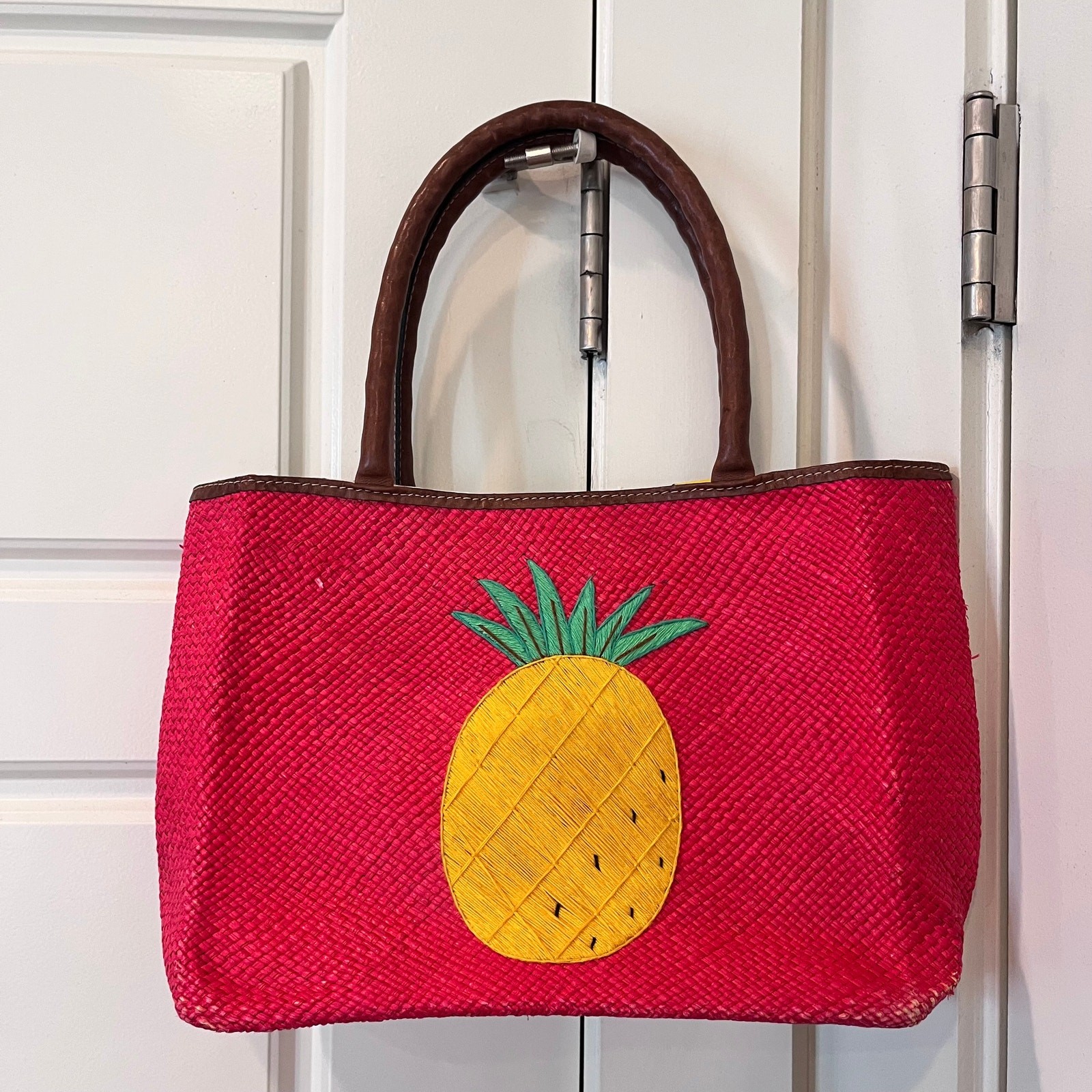Vero Santes Fruit pineapple red woven straw handmade Ecuador purse tote bag