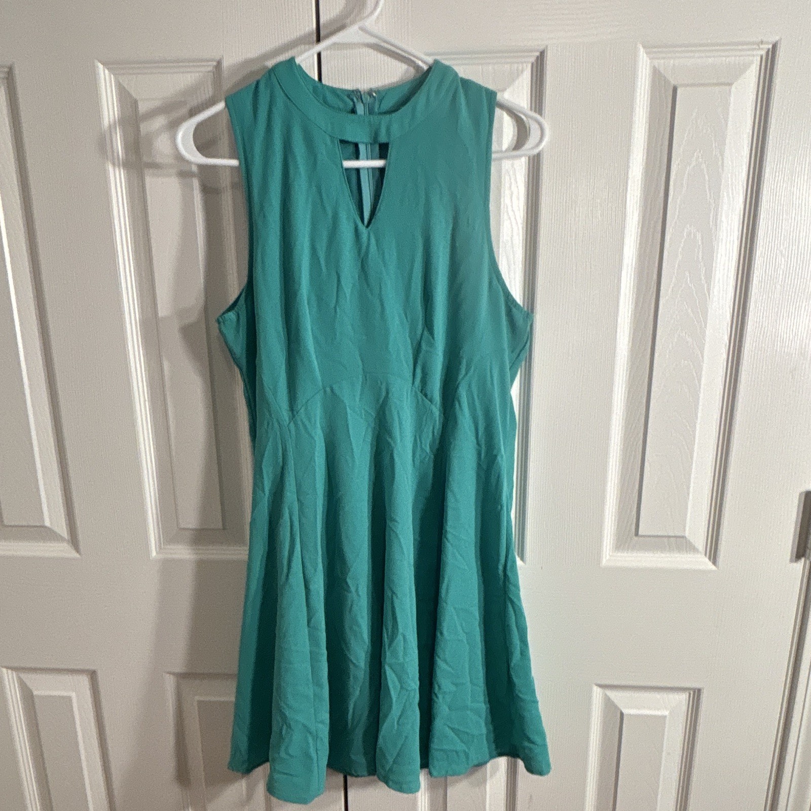 She + Sky Women’s Teal Fit & Flare Keyhole Zip Sleeveless Dress – L
