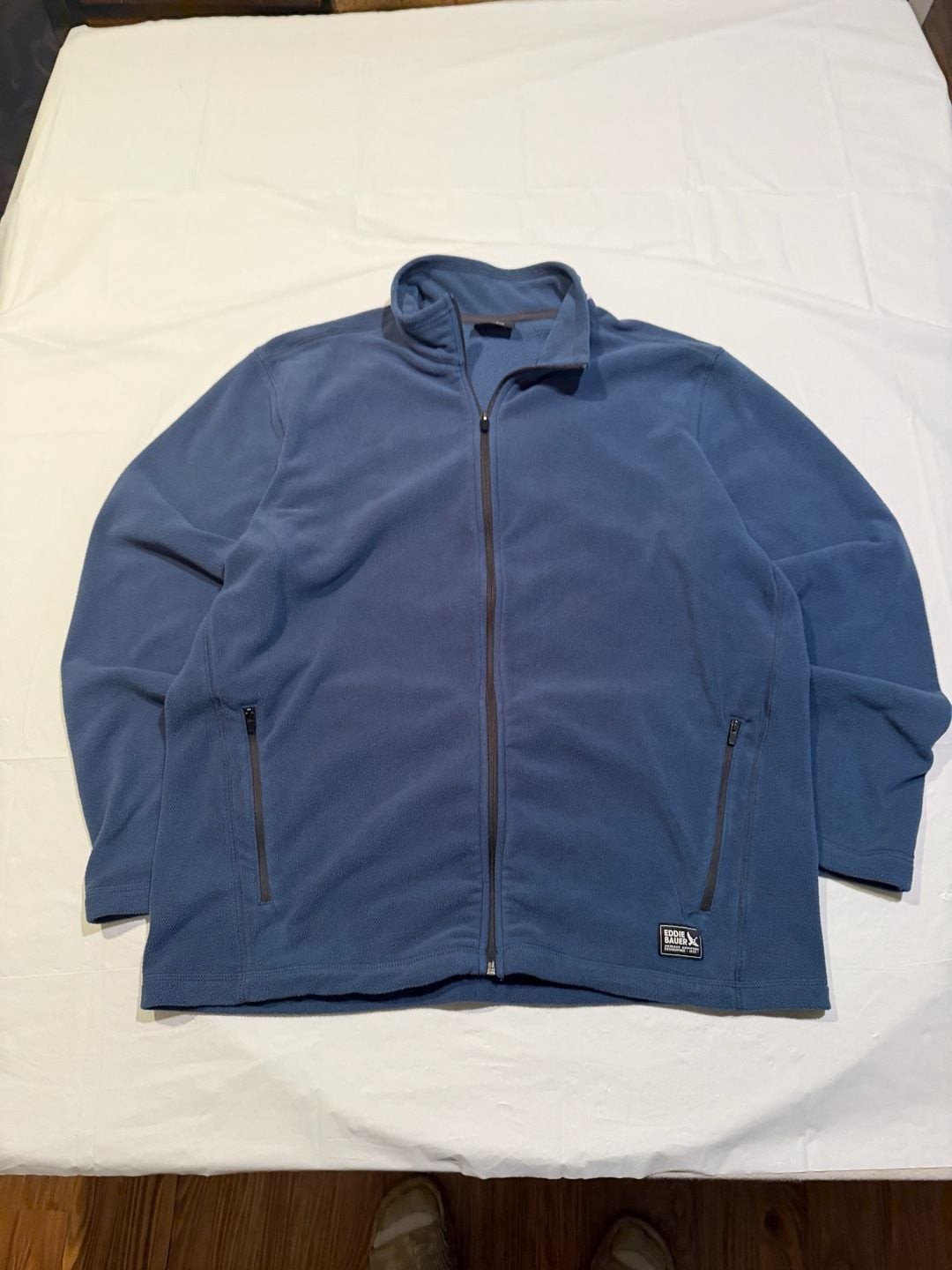 Eddie Bauer Men’s Full-Zip Vertical Fleece Jacket