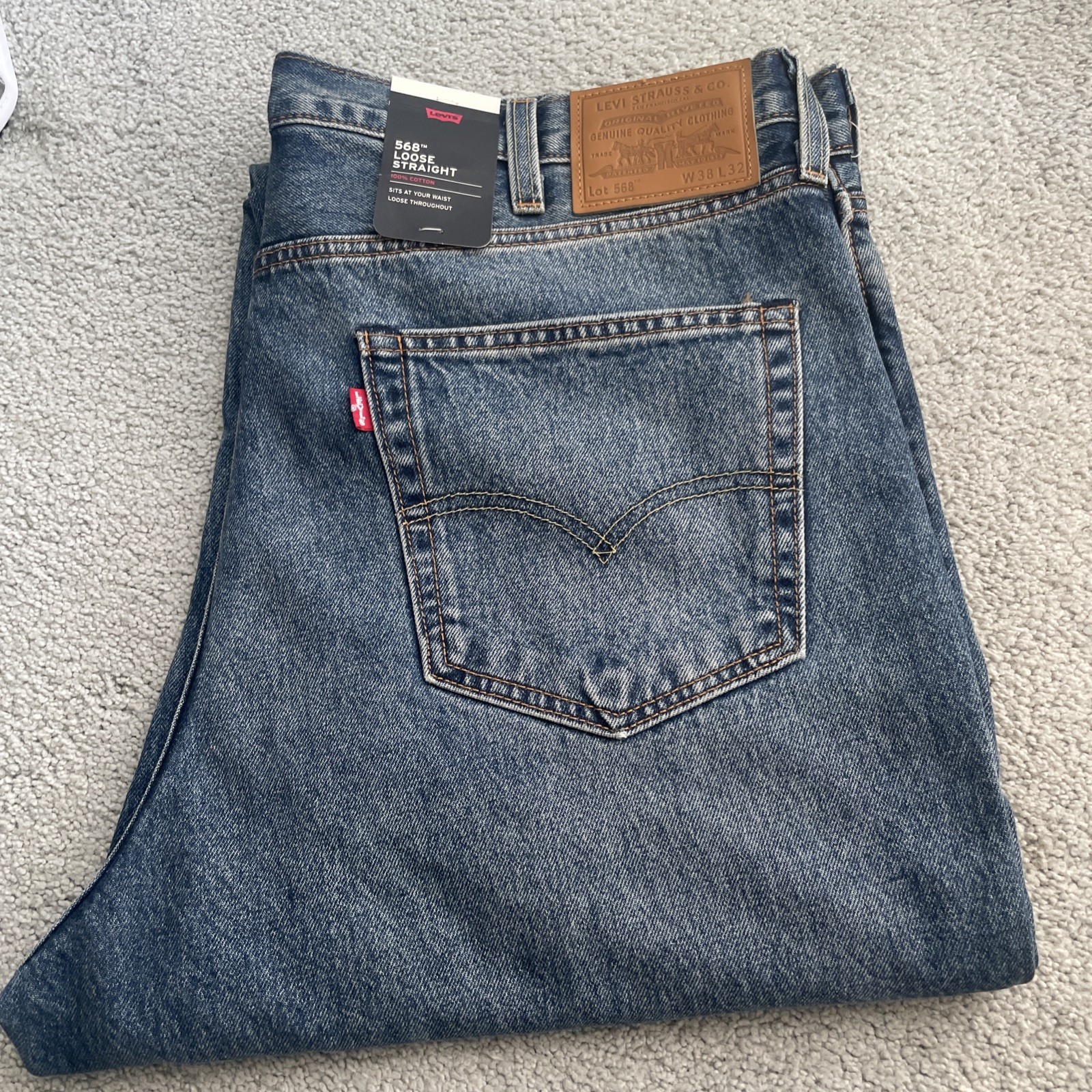 Levi’s Premium 568 Loose Straight Blue Jeans Men’s Measured Sz. 38-39X31 See Des
