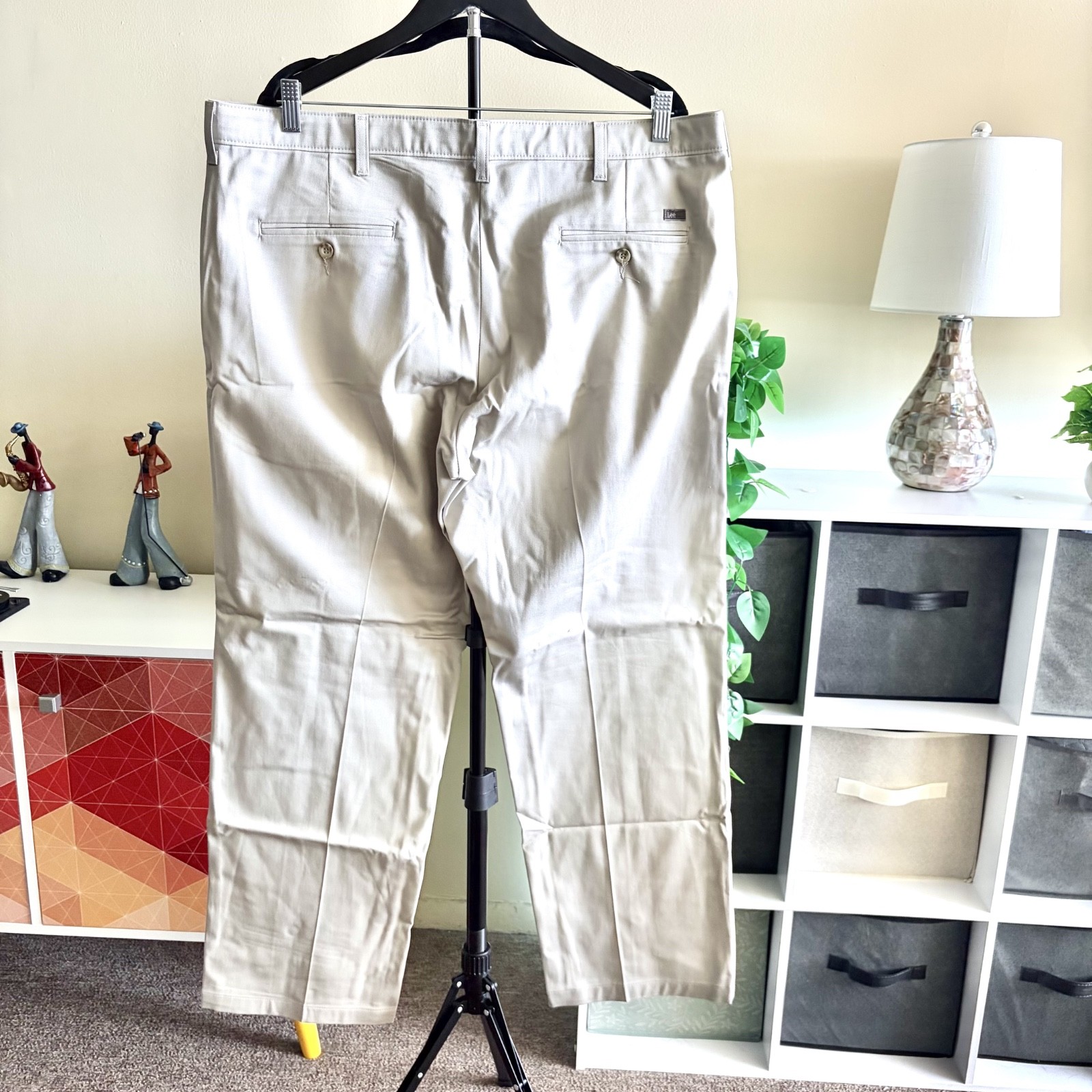 EUC Lee Custom Fit Regular Straight Leg Khaki Men’s Pants 40×32 Jeans