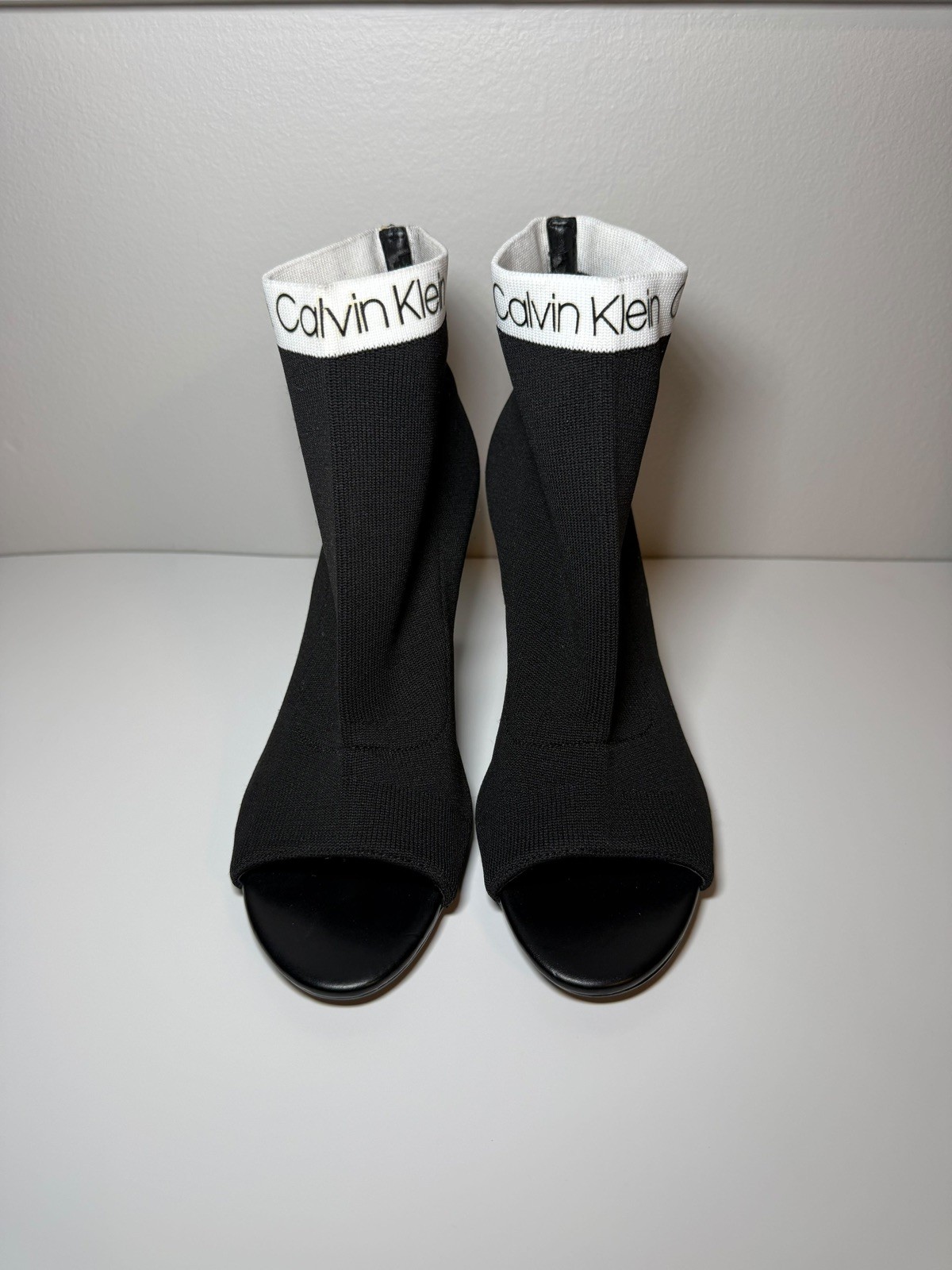 Calvin Klein Roscoe Black Stretch Knit Peep Toe Heels Size 8 M / White Cuff