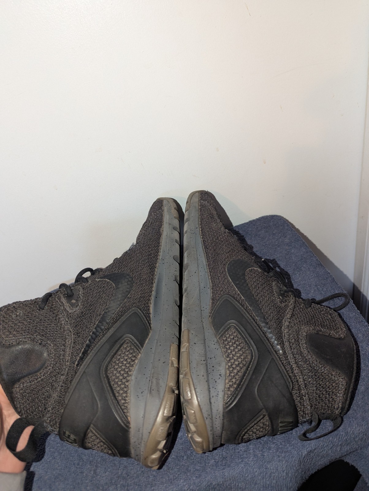 Nike Koth Ultra Mid KJCRD Anthracite Black Dark Grey Size 13 819681-001