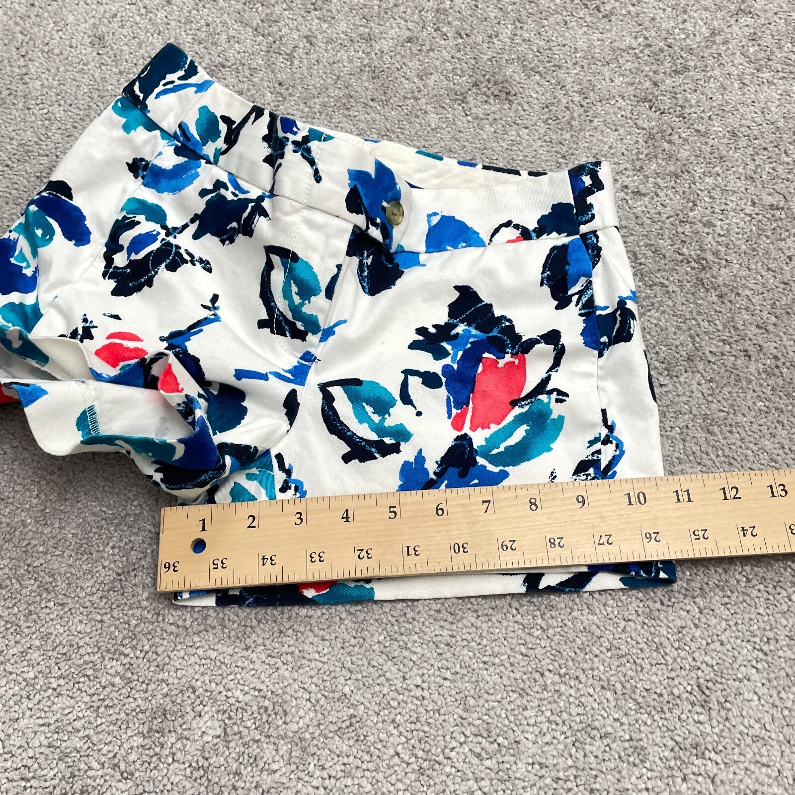 J.Crew Stretch Bermuda Casual Shorts Womens 00 White Floral Mid Rise Cotton 3″