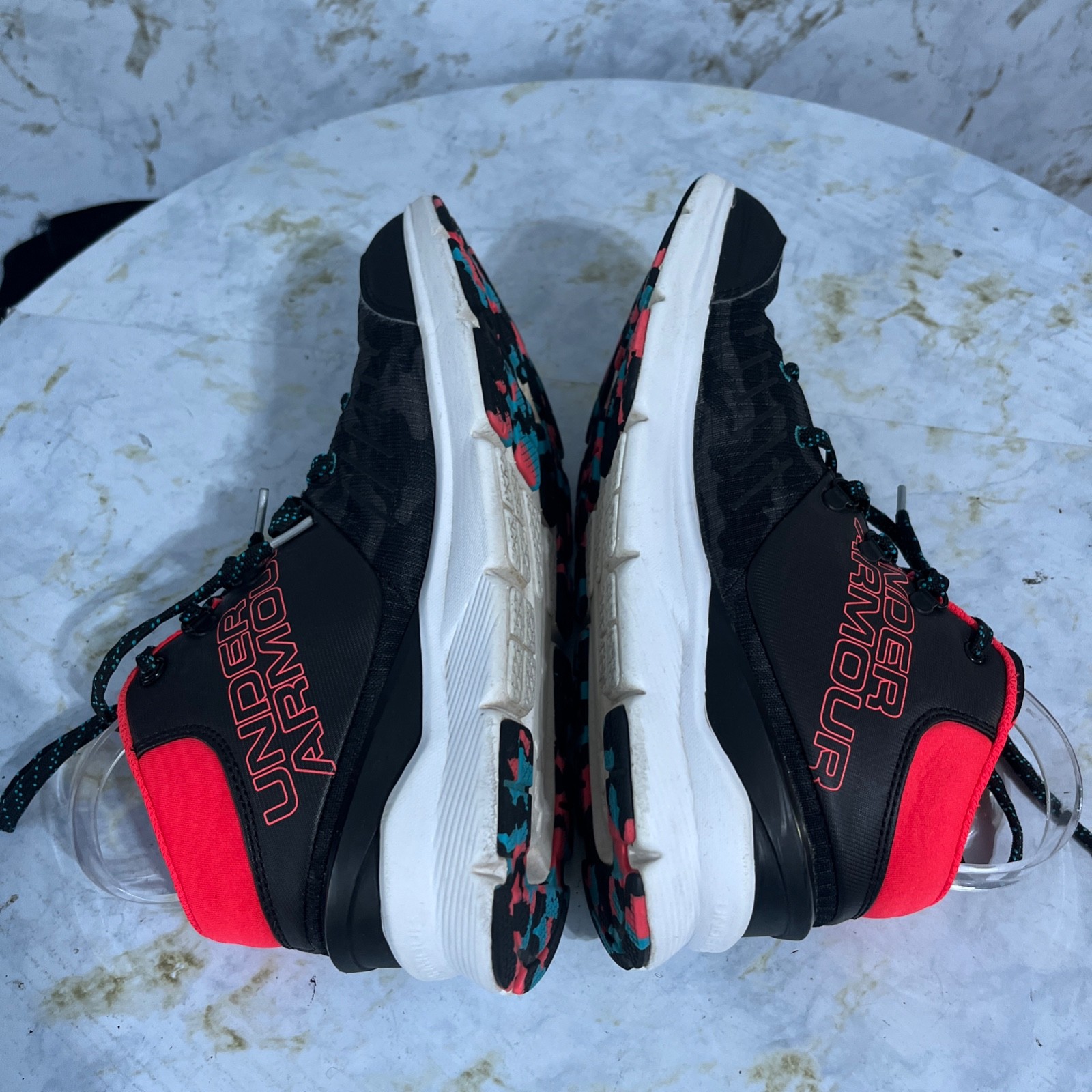 Under Armour Women’s Size 8.5 Running Shoes Black Red Athletic Trainer Sneakers