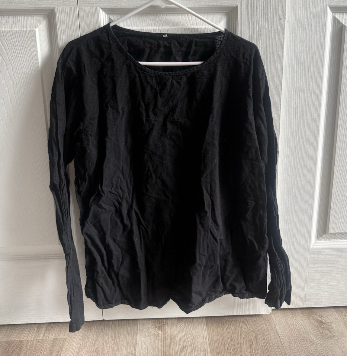 Women’s M Black Solid Knit Pullover Wide Neck Long Sleeve Cotton T-Shirt