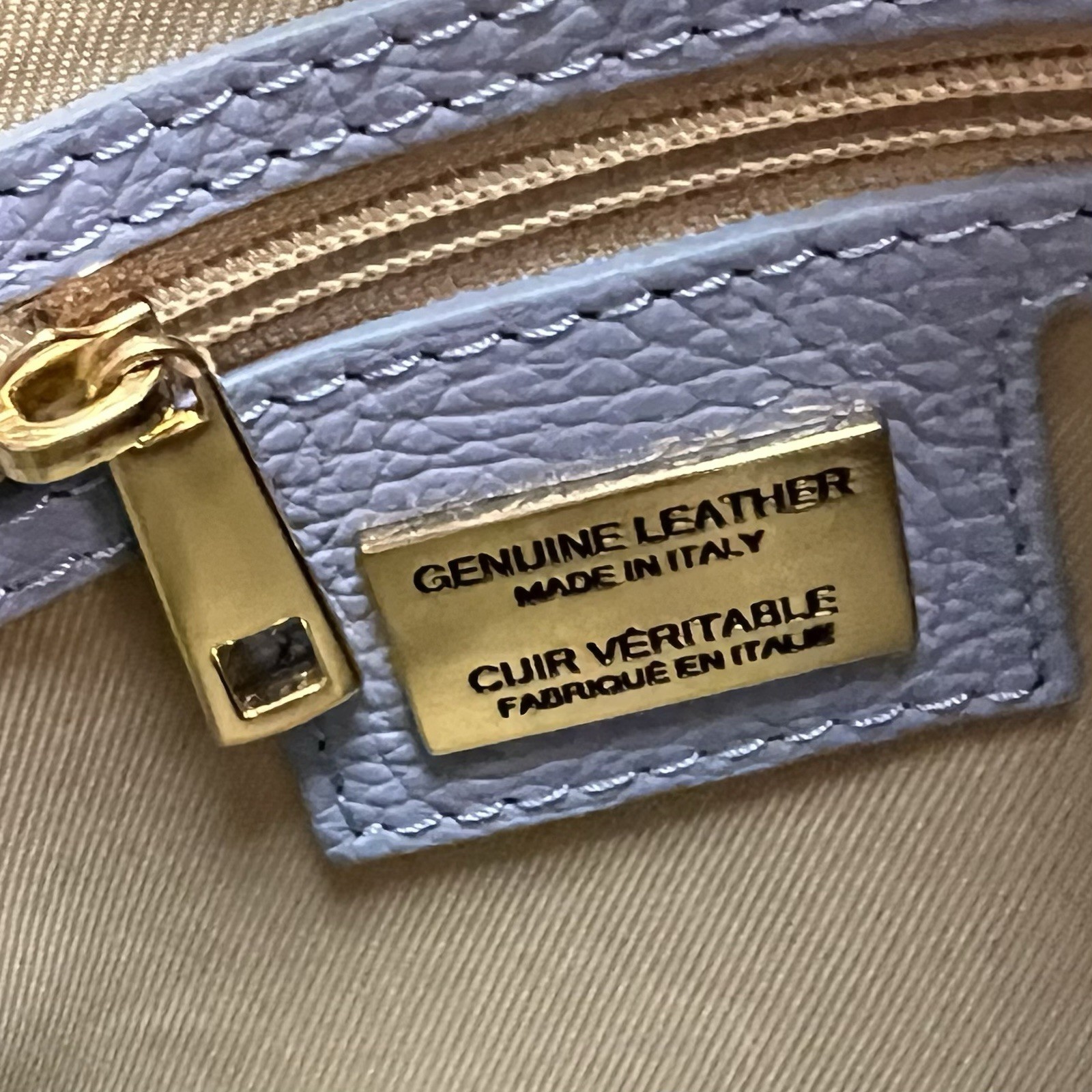 NEW! Italian Genuine Pebbled Leather Purse Combination Handbag/Crossover Design