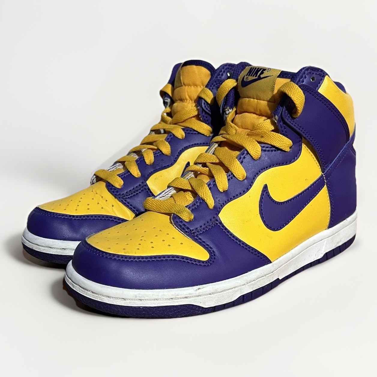 Nike Dunk High ‘Lakers’ Purple/Gold Skate Shoes – Sz 5.5Y