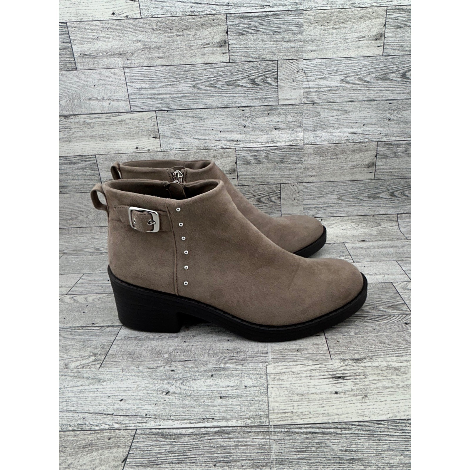 Bzees Olivia Taupe Fabric Suede Ankle Boots Washable Block Heel Women Size 7W