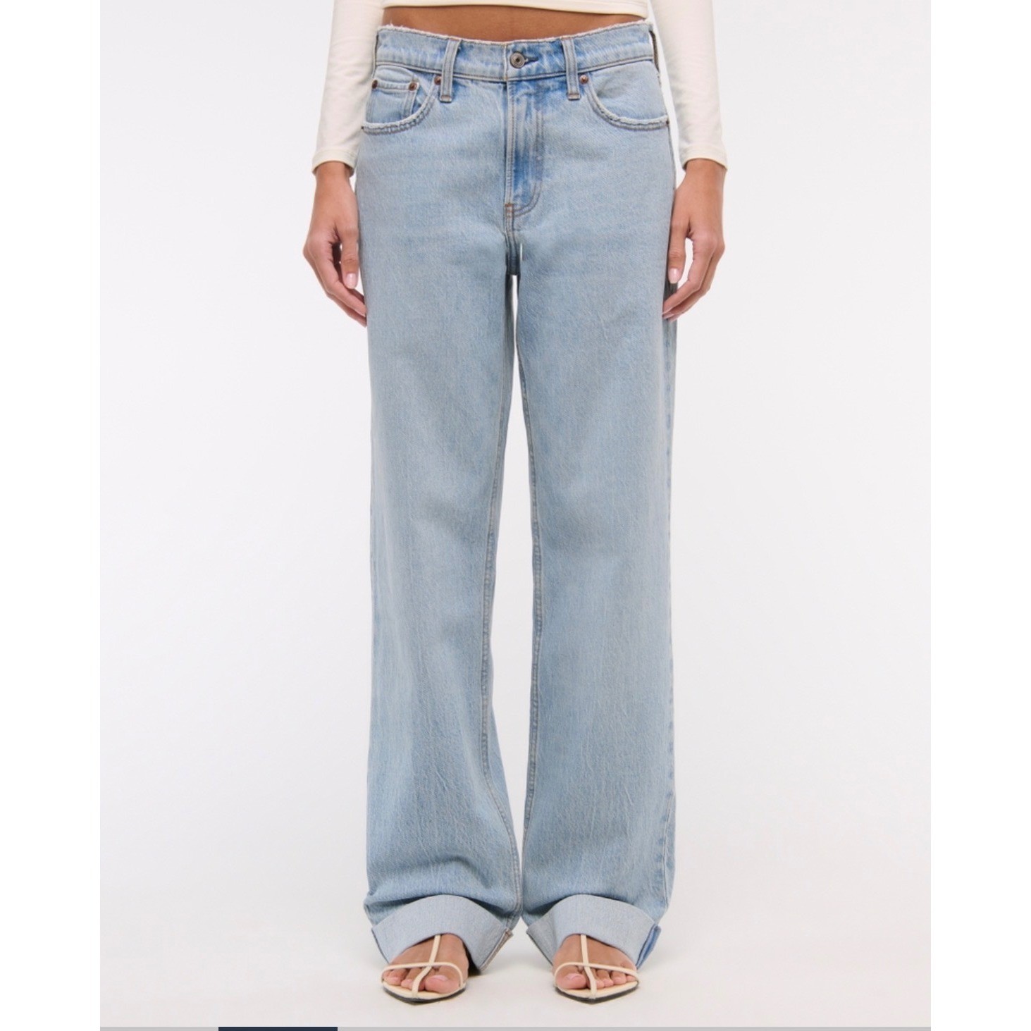 Abercrombie & Fitch The Baggy Low Rise Jeans Light Wash 32 14L Wide Leg