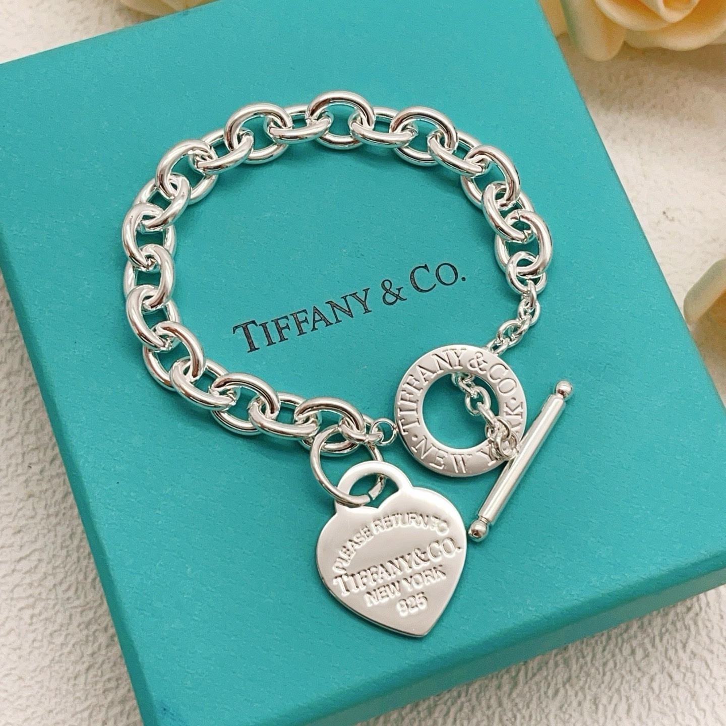Tiffany & Co Return to Tiffany Heart Tag Toggle Necklace
