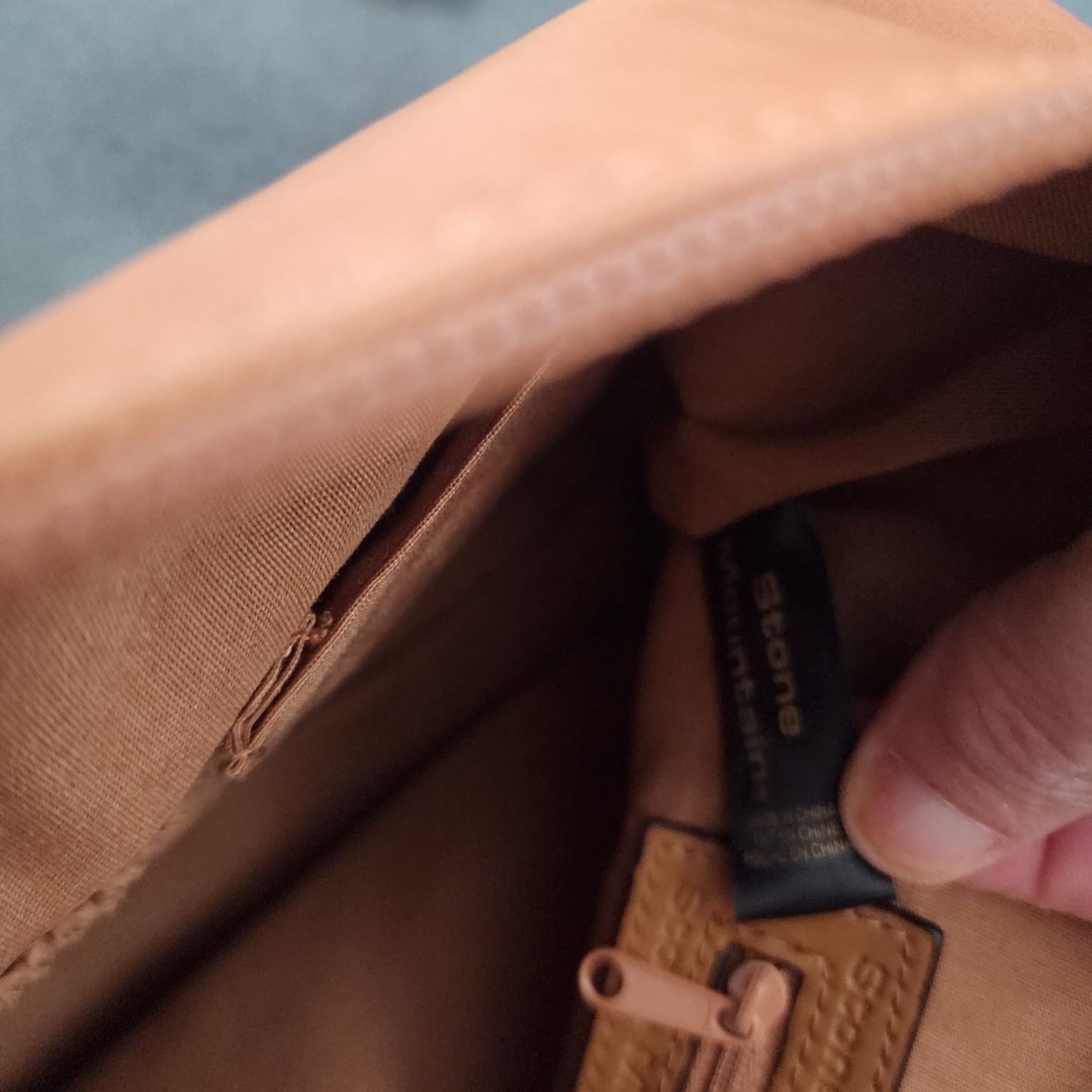 VTG NWT Macy’s Tan High Country Genuine Leather Handbag Purse 13.5×8.75 inches