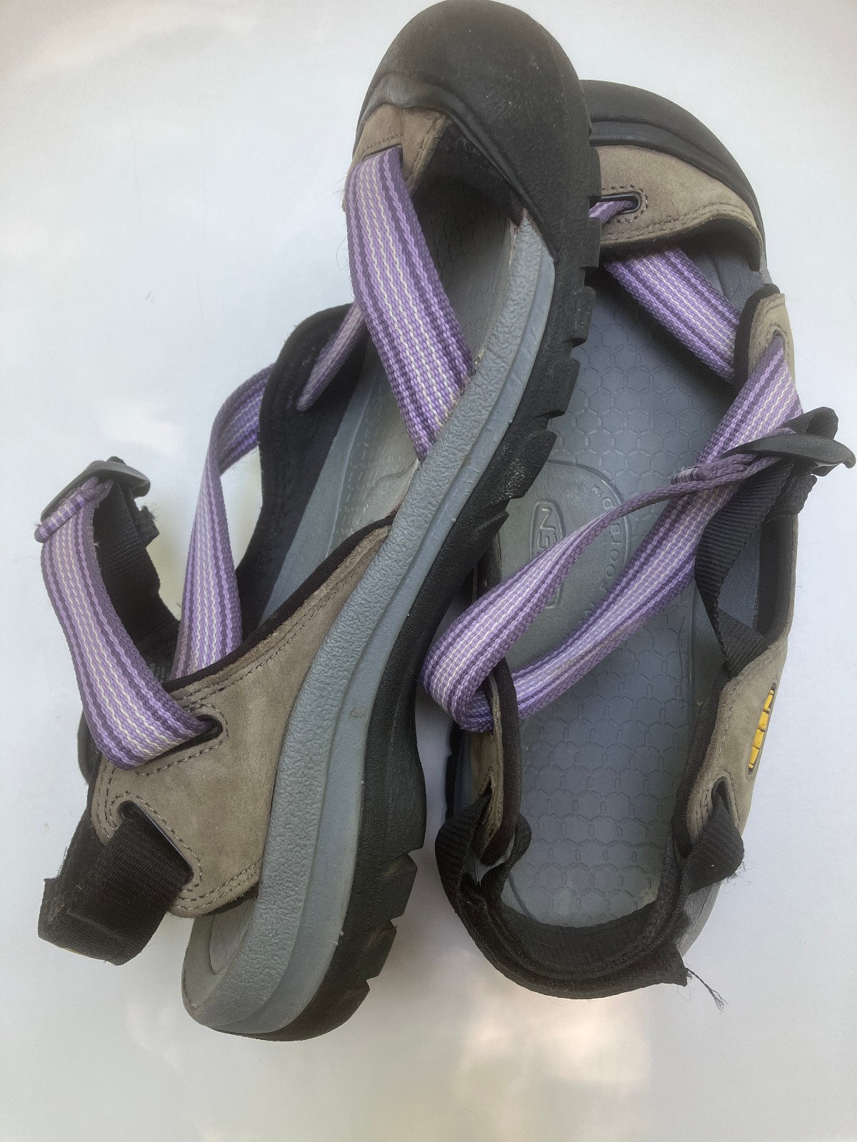 KEEN Women’s Zerraport II Trail, Boating, Hiking, Closed Toe Sandal, Size 9