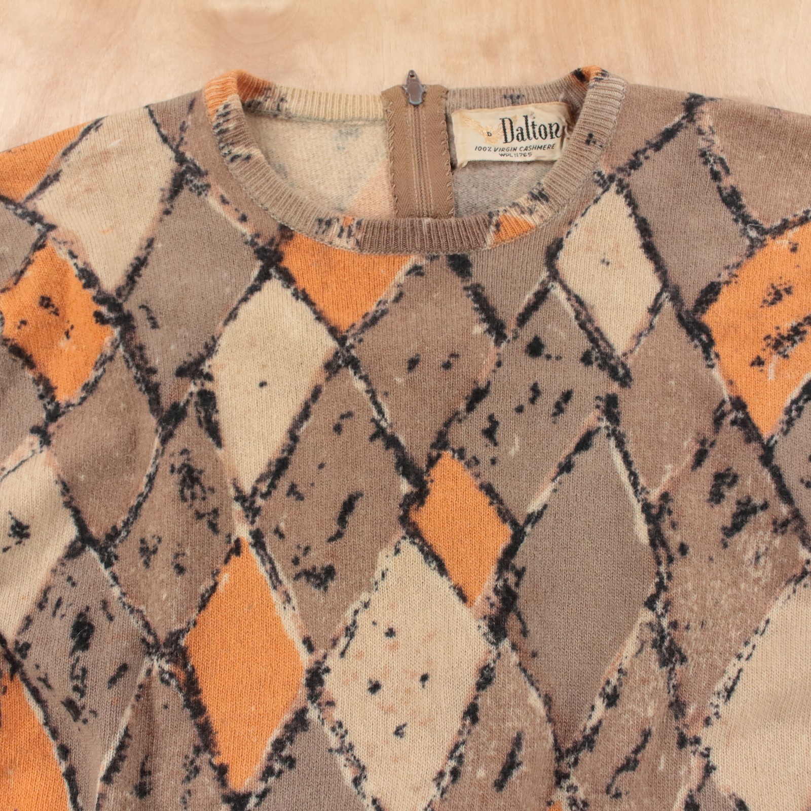 DALTON cashmere abstract argyle print sweater fits SMALL true vtg 50s 60s mod