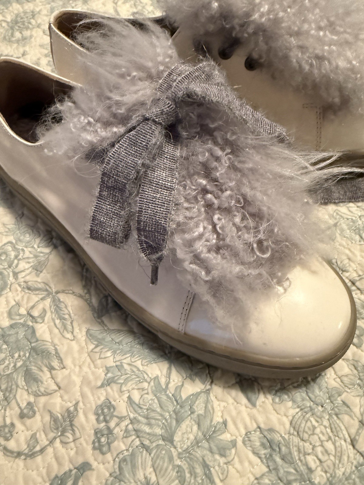 AGL Attilio Giusti Leombruni Genuine Fur Ivory Patent Sneakers EU 38.5 US 8.5