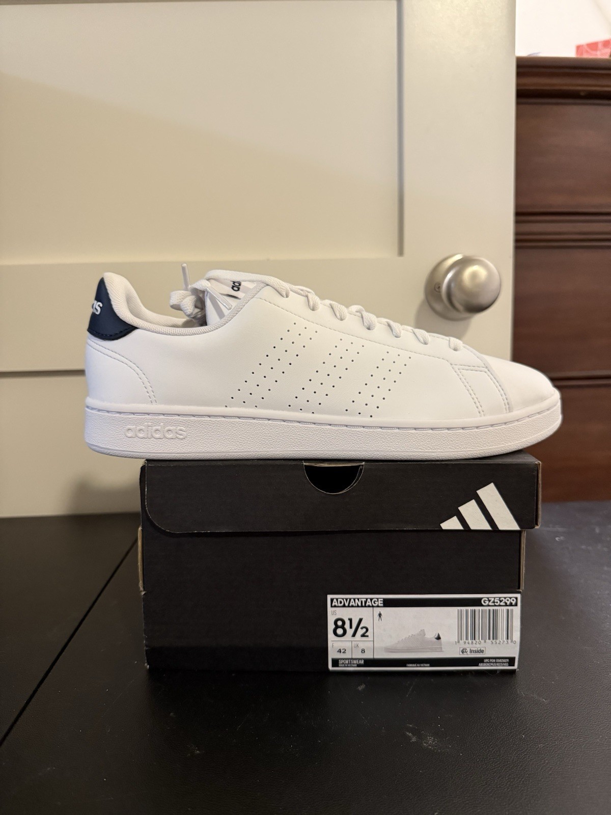 adidas Advantage Men’s White/Blue Cotton Lace-Up Casual Sneakers US 8.5