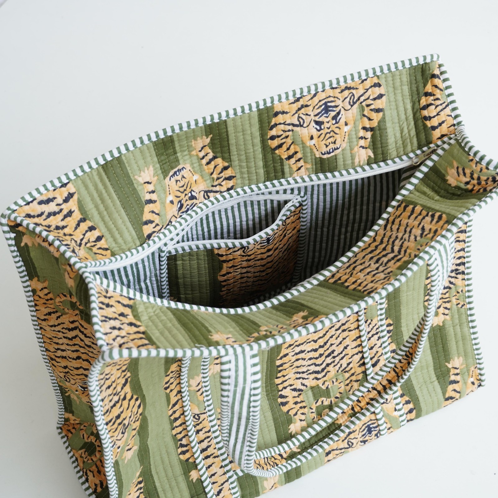 Handmade Cotton Tote Bag Green Tiger Crossbody Bag Cotton Quilted houlder Tote