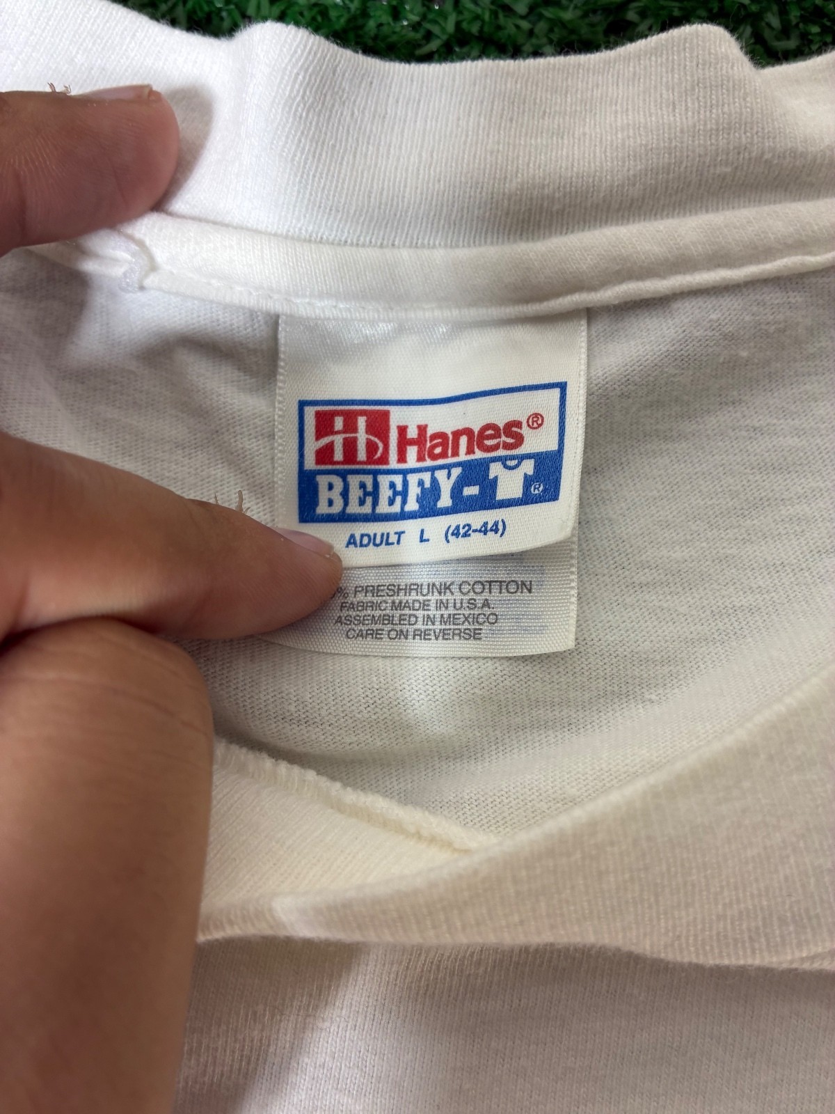 Hanes 2000s In-N-Out Burger California Shirt Size Large