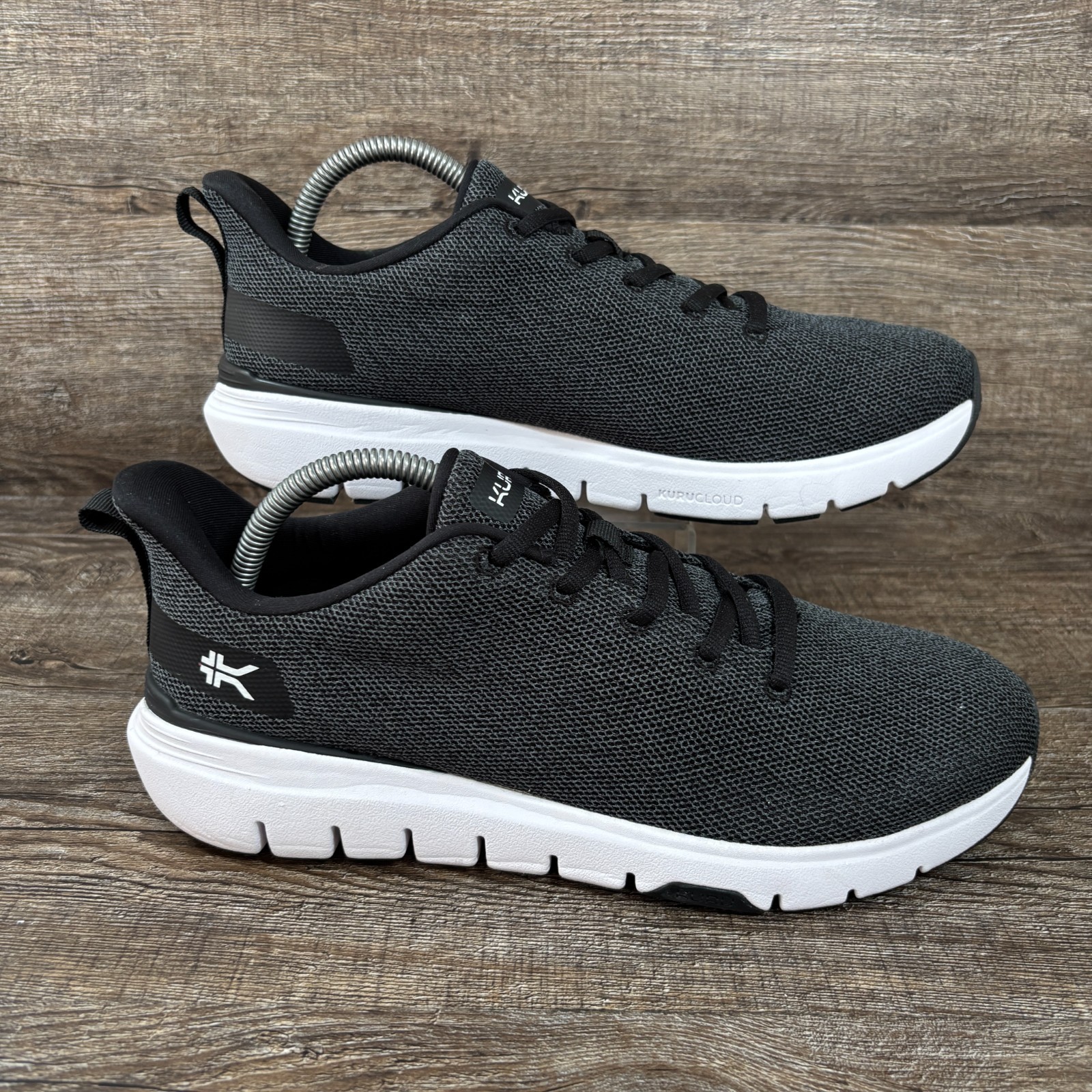 Kuru Flex Via Shoes Men’s 8.5 M Jet Black Bright White Slip-On Walking Running