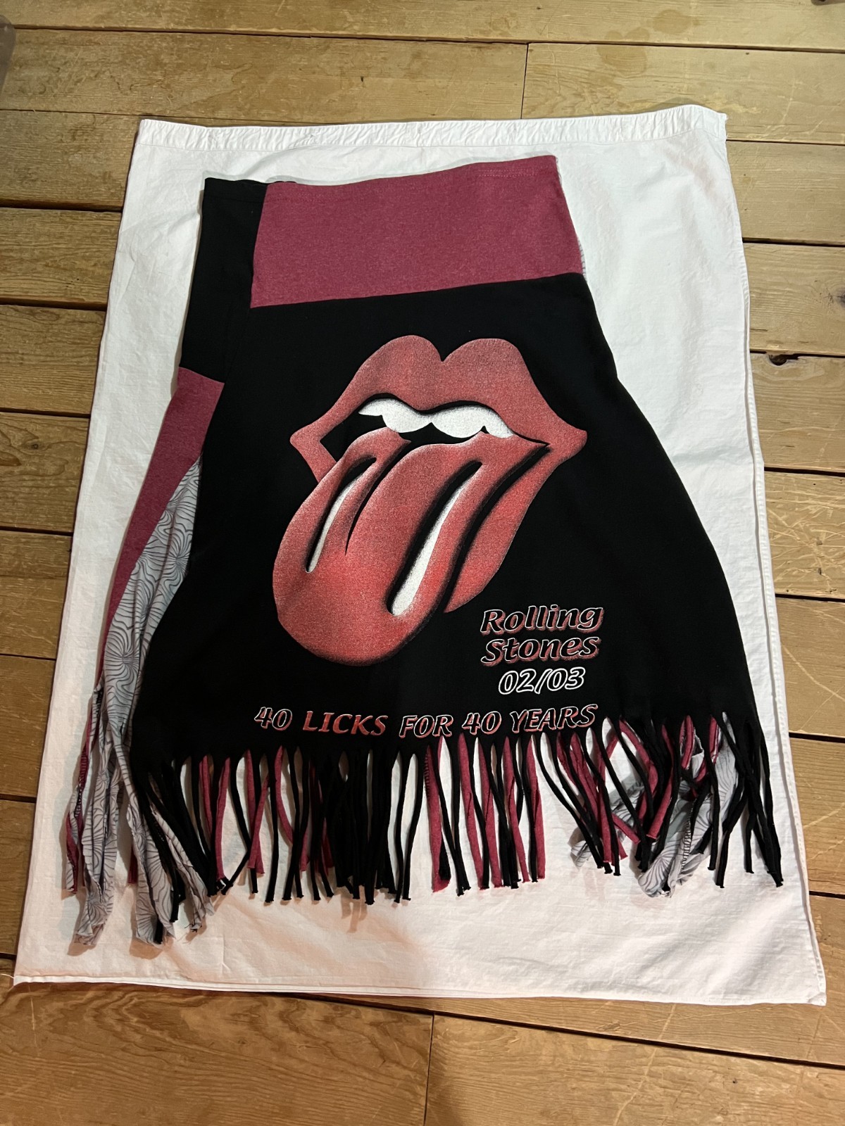 Handmade Skirt From 2003 Rolling Stone T-shirt Twist Waist Fringed Free Size REG
