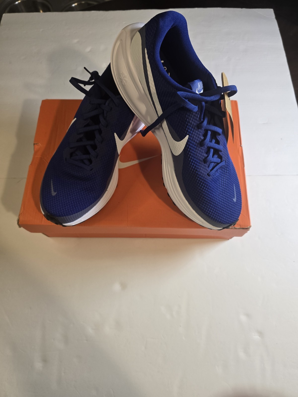 Size 9.5 – Nike Revolution 8 Deep Royal Blue