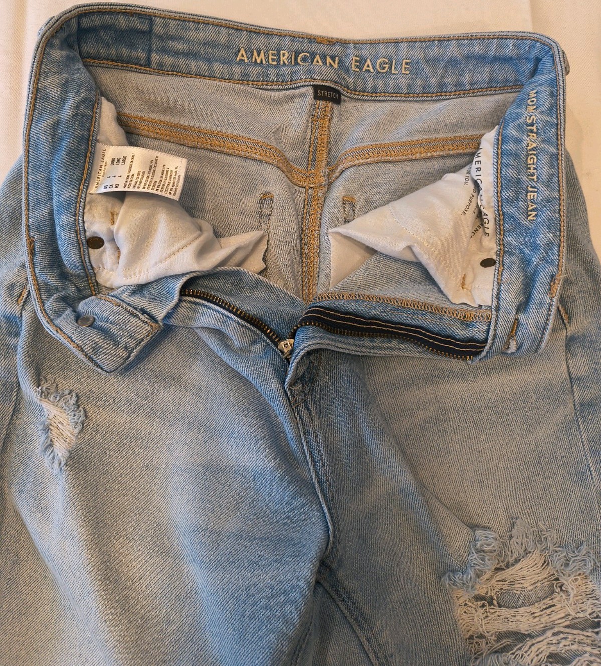 American Eagle Women’s Mom Straight Jeans Size 4 Blue Distressed Leg Denim