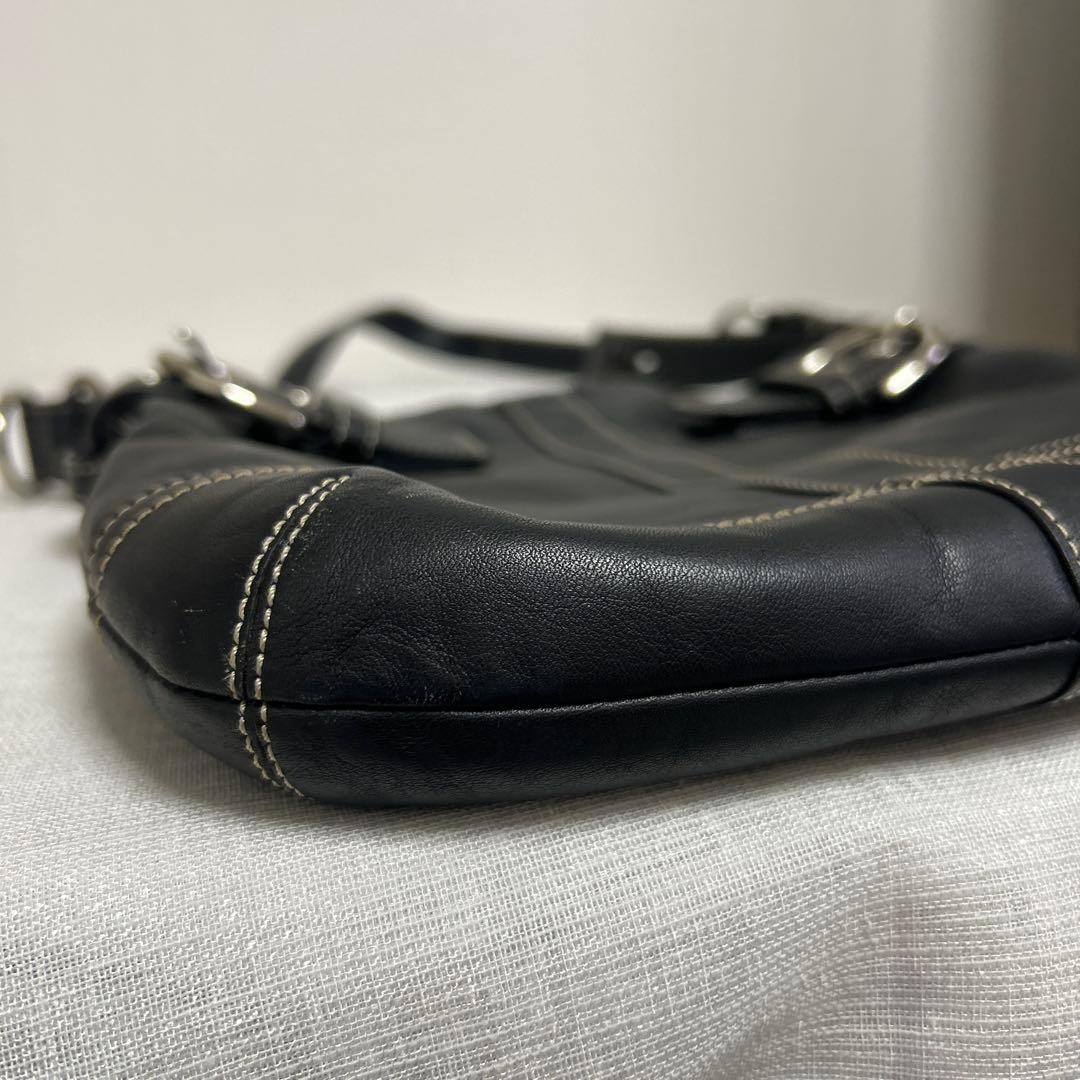 Coach Black Leather Shoulder Bag 10.6 inch Damaged Metal Zippers