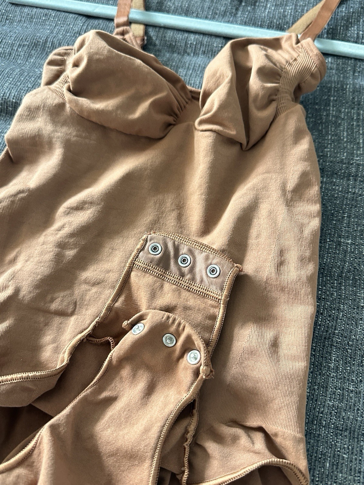 SKIMS Seamless Sculpt Bodysuit Shapewear Rust Brown Size M