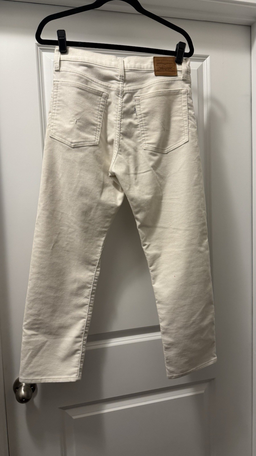 Levis Womens Cotton Corduroy Buttoned Wedgie Straight Pants Cream Size 29