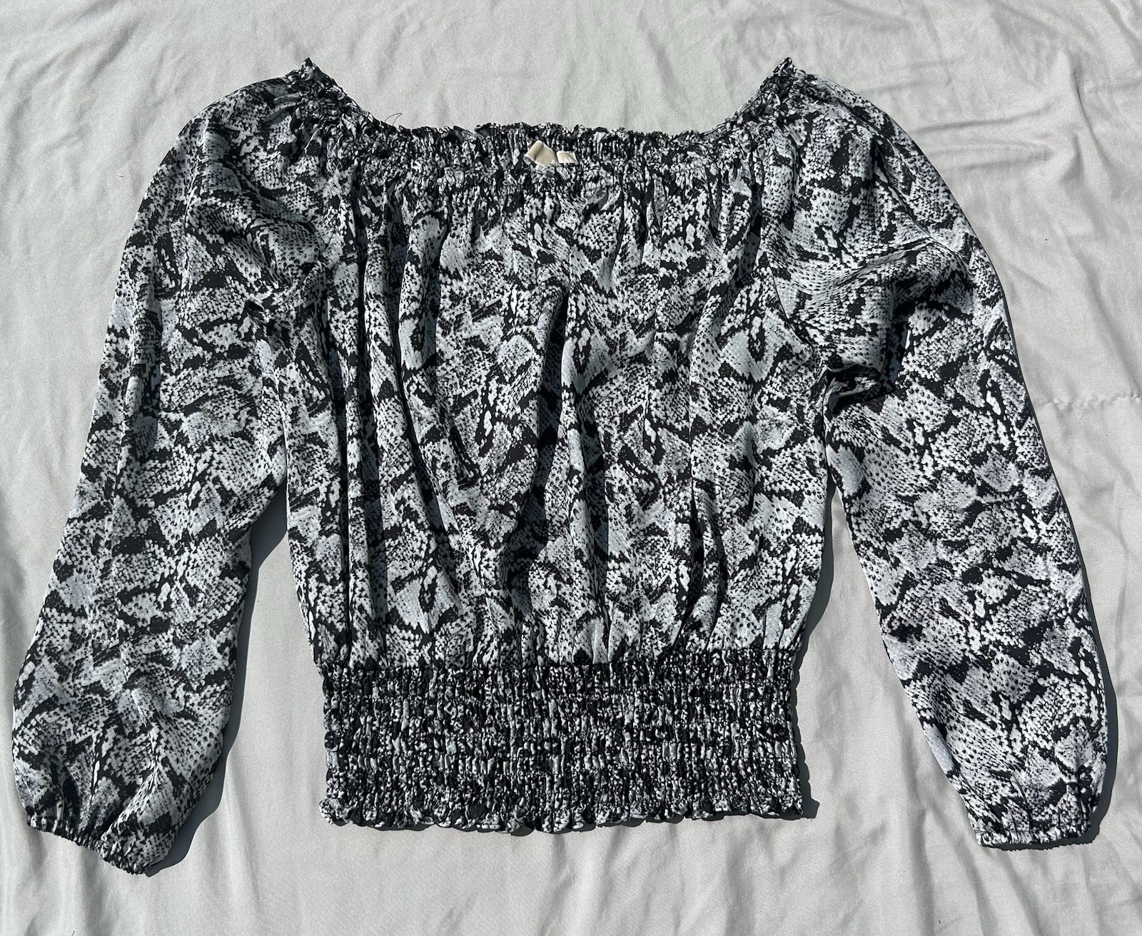 Michael Kors Off-Shoulder Snakeskin Blouse Gray & Black Size Medium
