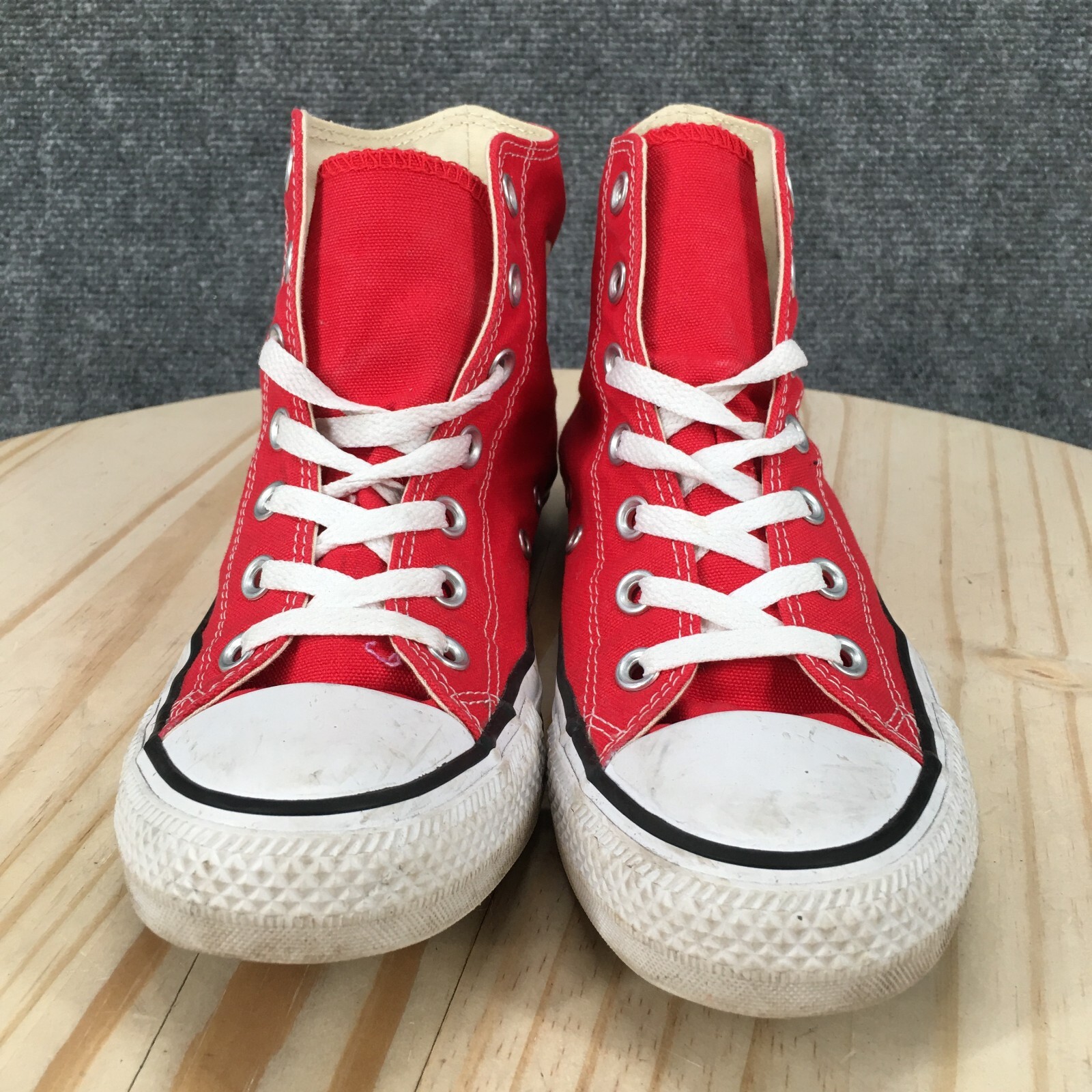 Converge Shoes Womens 8 CTAS Cap Toe Hi Top Sneakers W9621 Red Canvas Lace Up