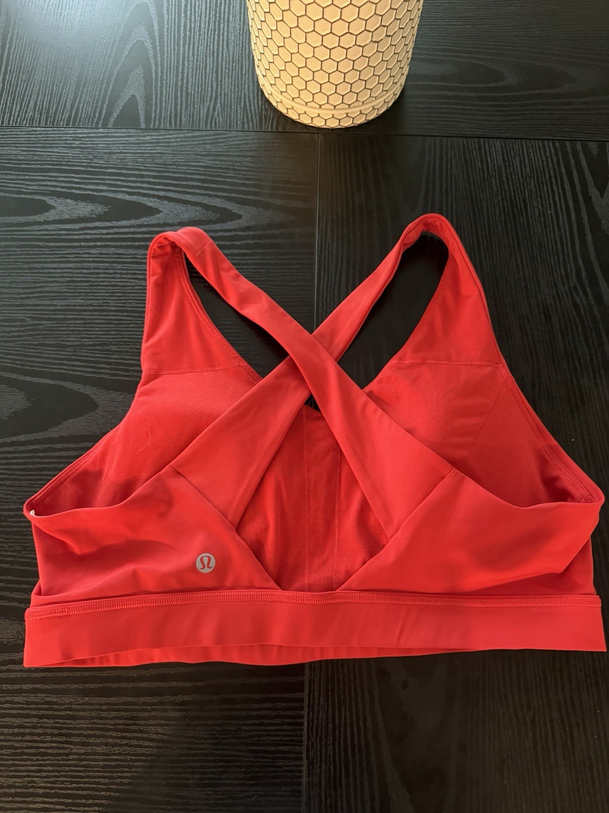Women’s Lululemon Bright Red Padded Cross-Back Sports Bra Size 12