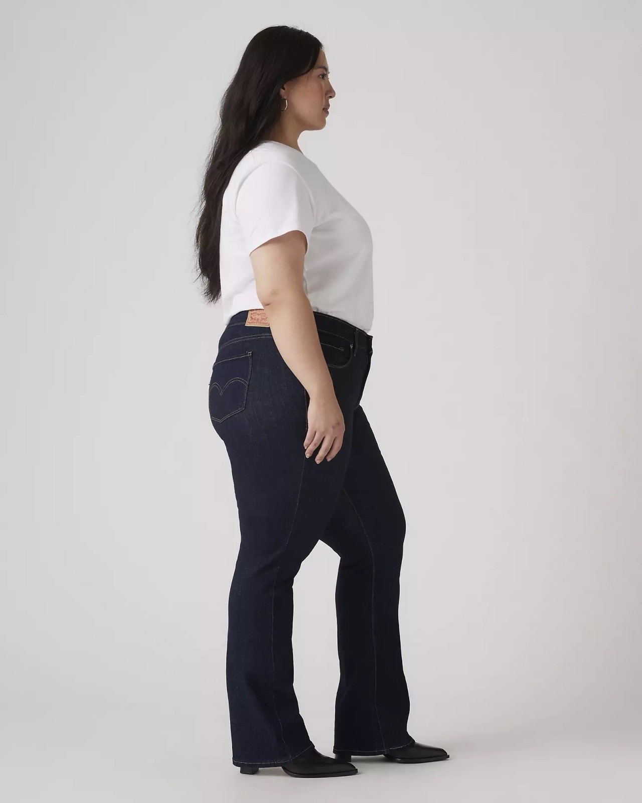 Levi’s Women’s Dark Wash Blue Denim Straight Leg Jeans Plus 28S W39 L30 Mid Rise