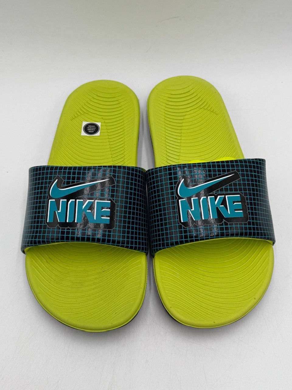 Nike KAWA SLIDE SE1 Black/Aqua Unisex Kids’ NEW Sandal Green Multiple Sizes