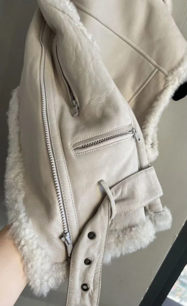 Brunello Cucinelli Women Vest Fur Jacket Size 40 S