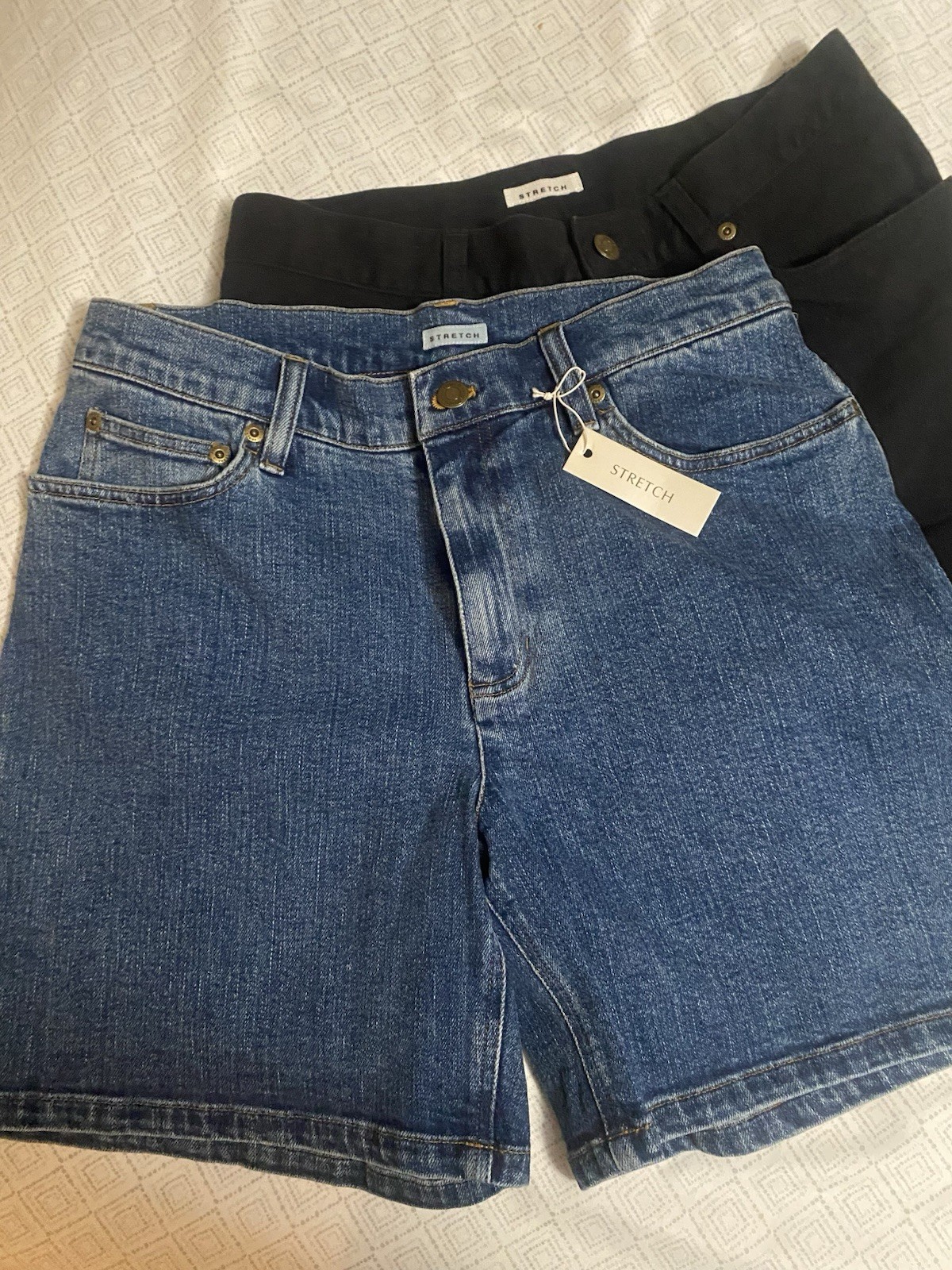 Jones Sport Stretch Denim Size 6 (2pair) 1 Blue Denim & 1 Black Chino