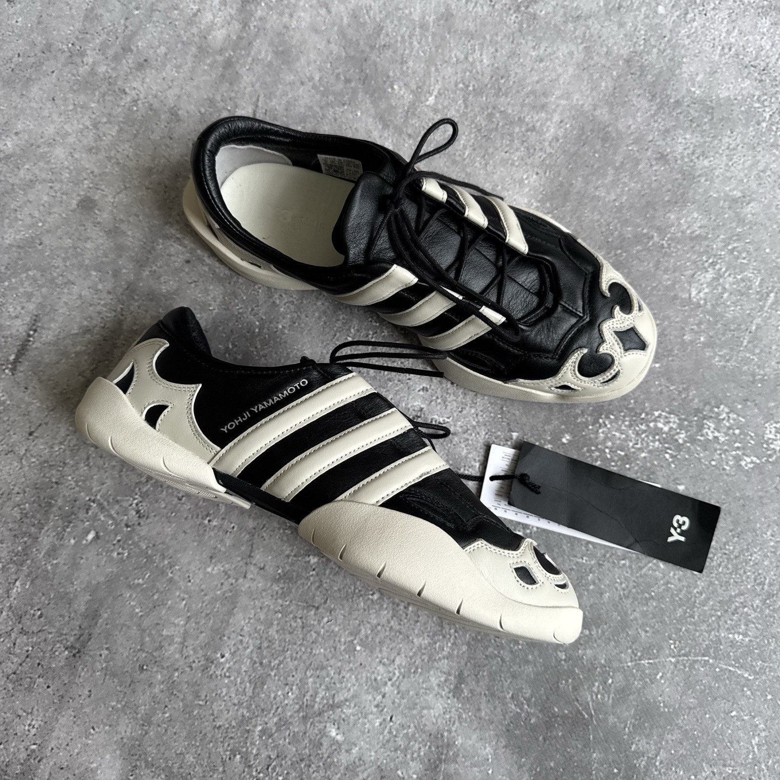 ADIDAS x YOHJI YAMAMOTO Y-3 REGU 2002 SHOES JR3600 SIZE US 6 UK 4.5 EU 37 1/3