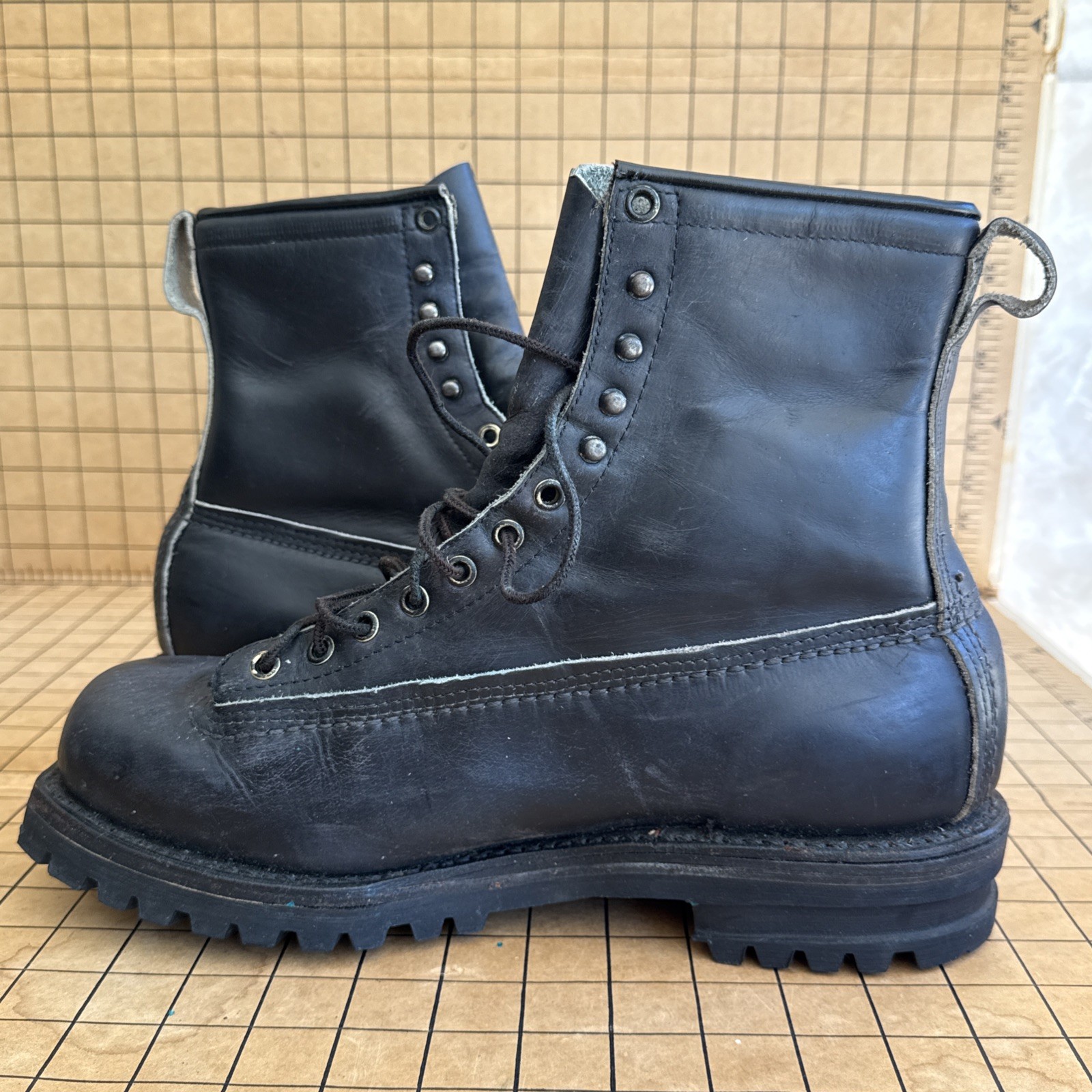 Size 10D Chippewa Military SEE PICTURES