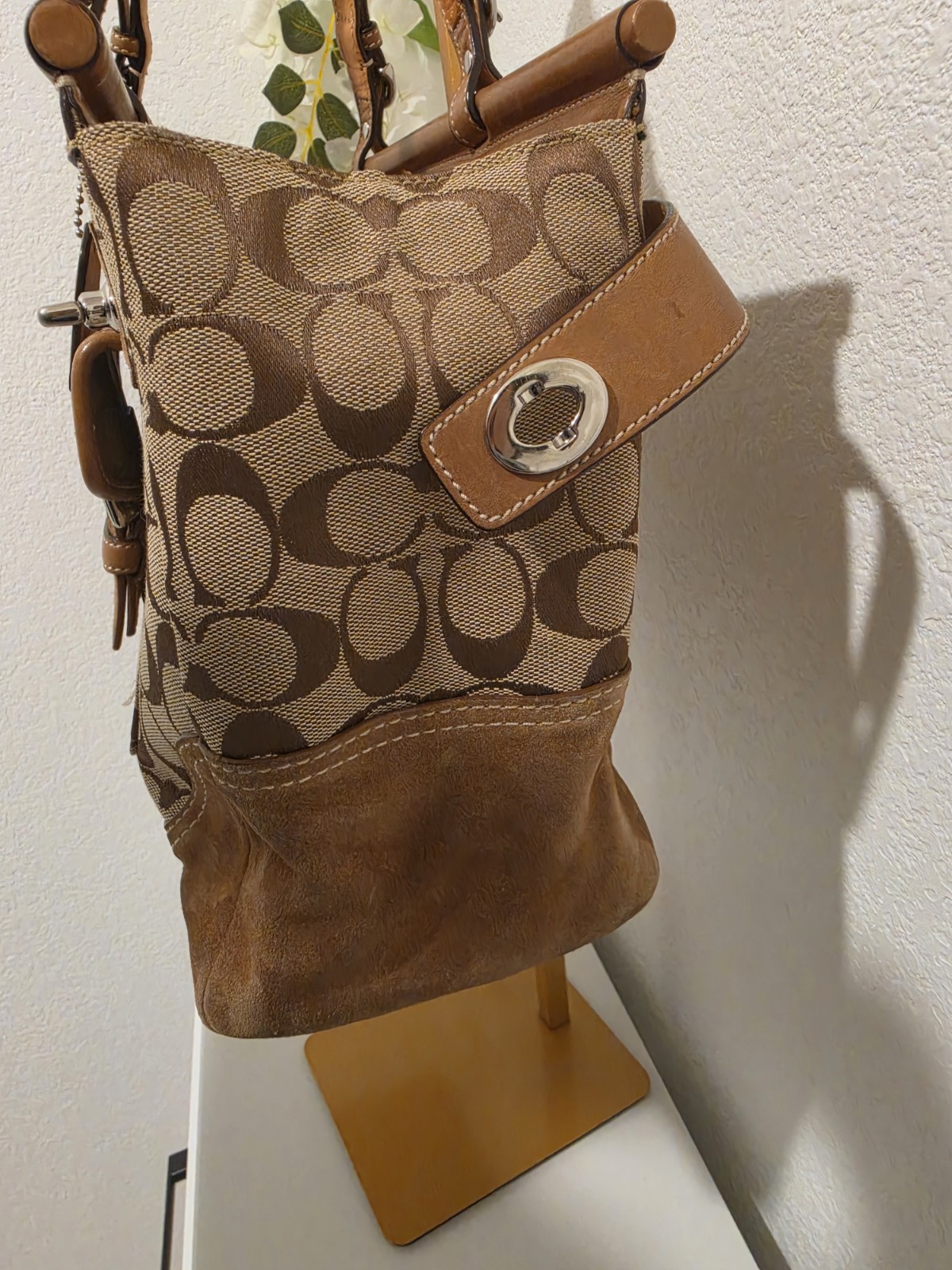 Coach Medium Shoulder Bag Brown/Beige