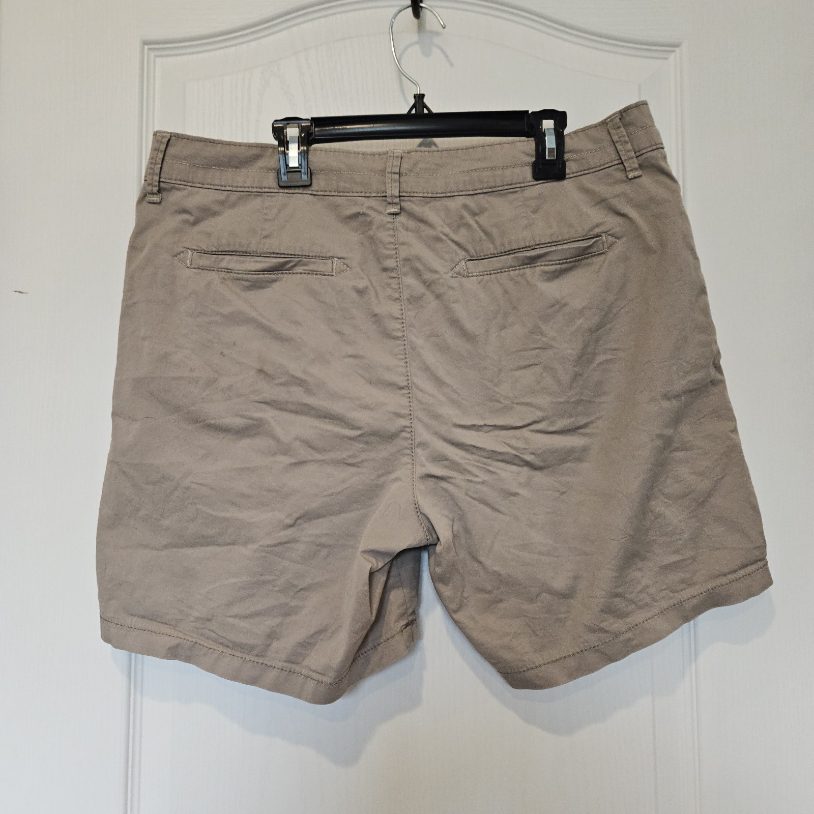 Lee Shorts Womens 10 Beige Midrise Fit Chino Casual Comfort Stretch
